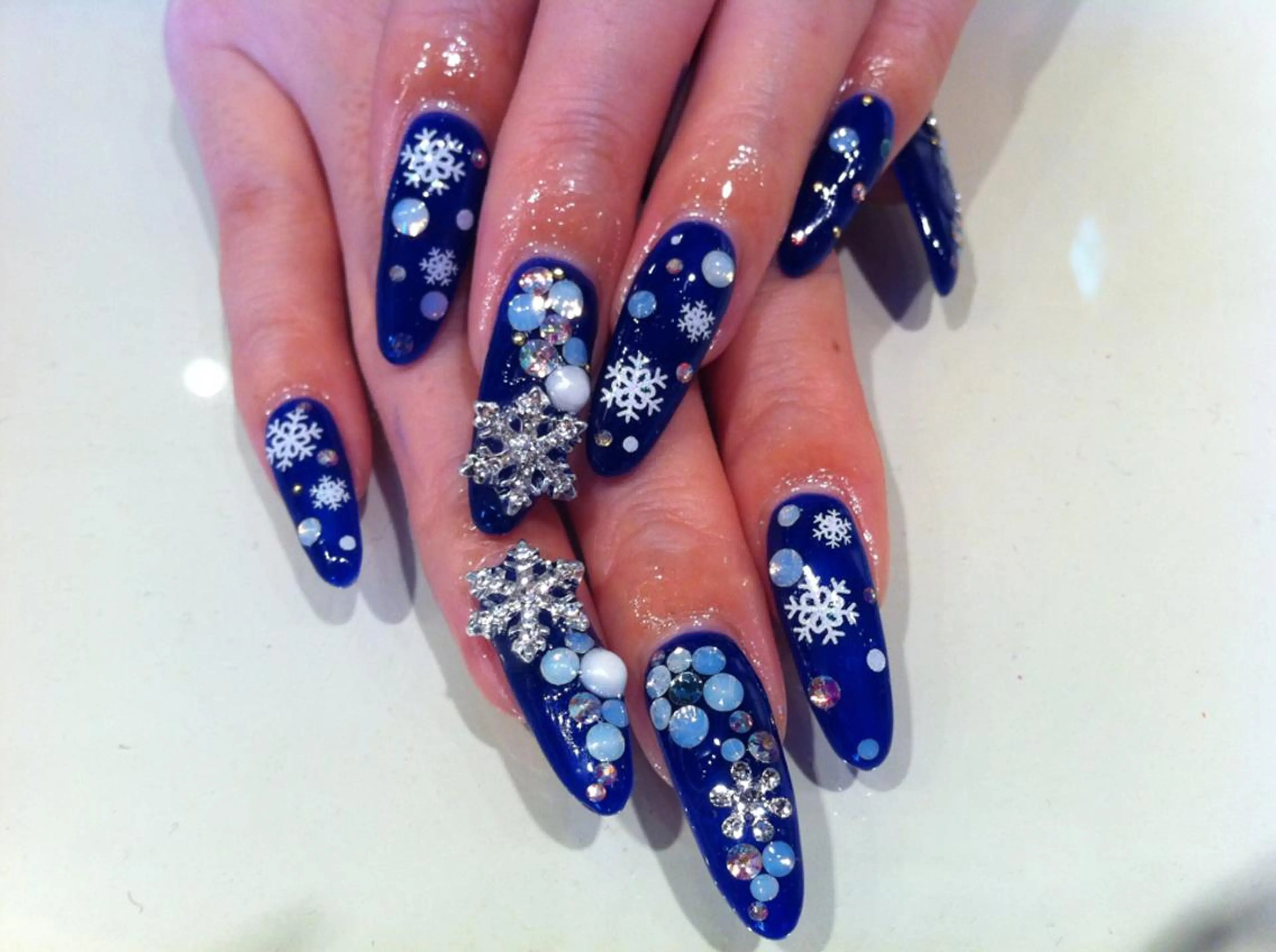 ロング カラー パーマ ヘアアレンジ キッズ ネイル マツエク・マツパ Greace la vie所属・Greace  la vieのネイルデザイン