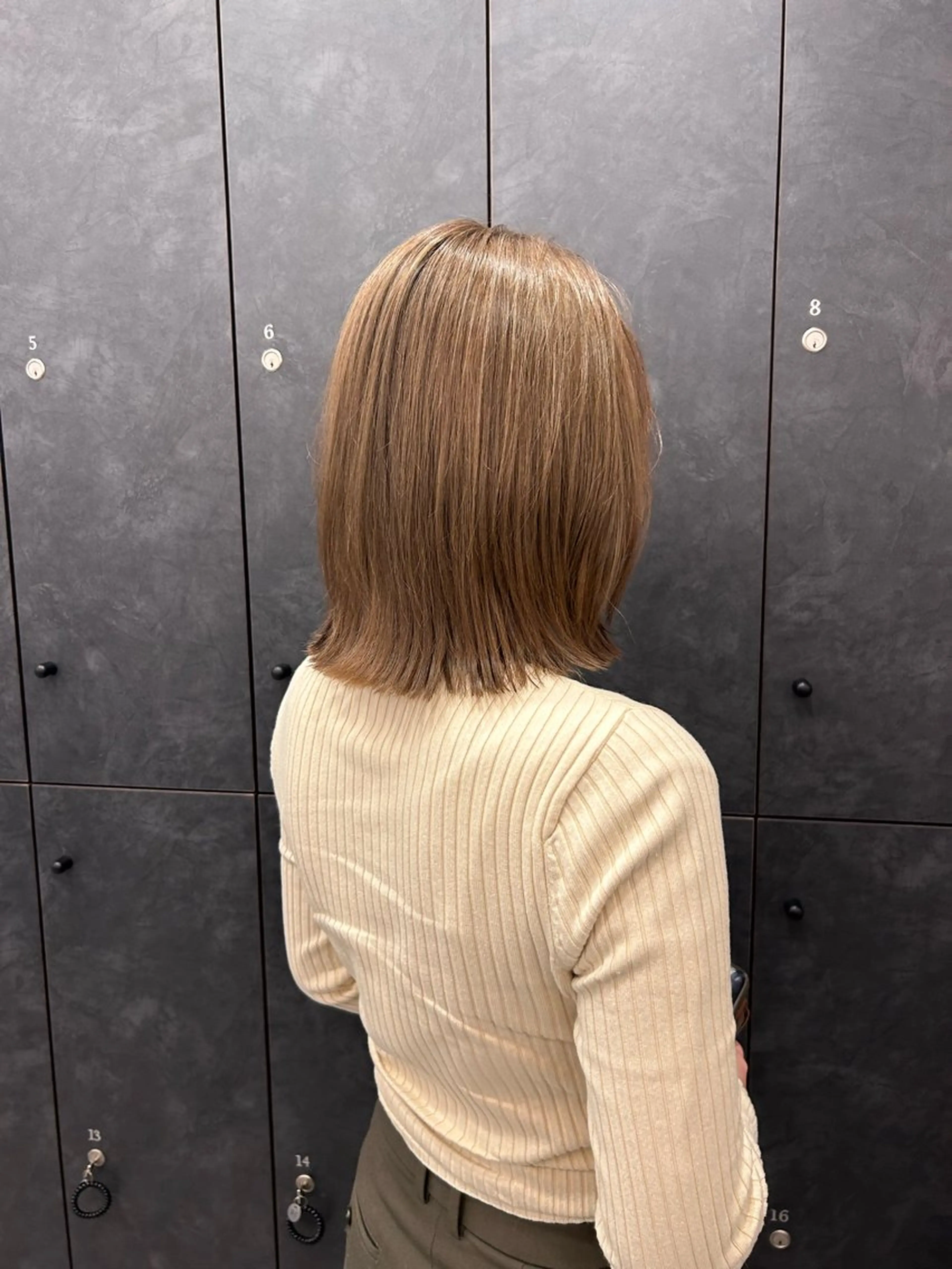 ミディアム くびれヘア カット ヘアカラー 似合わせcut ◎ 倉橋実咲のヘアスタイル