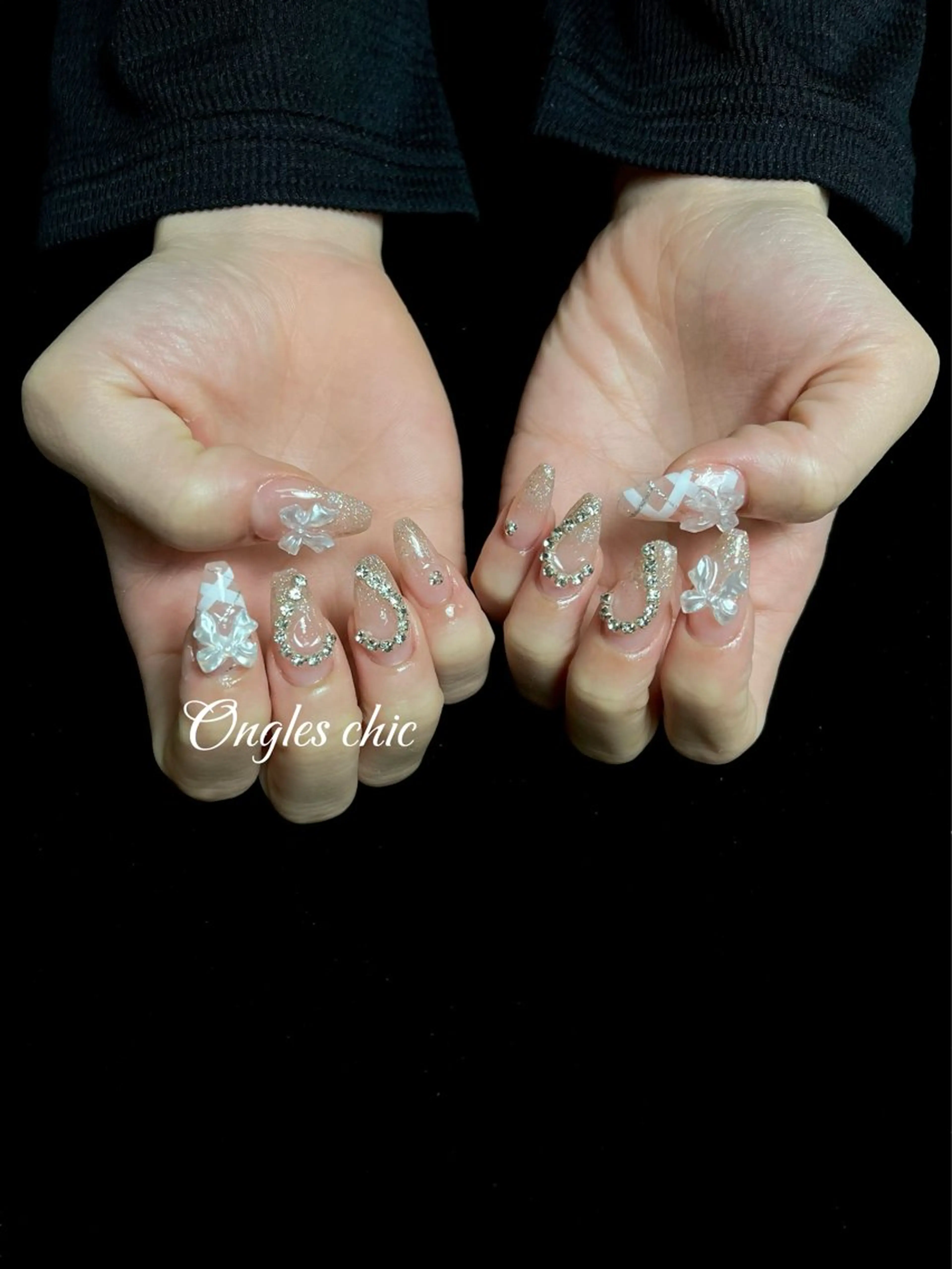 ネイル ハンドネイル ongles chicのネイルデザイン