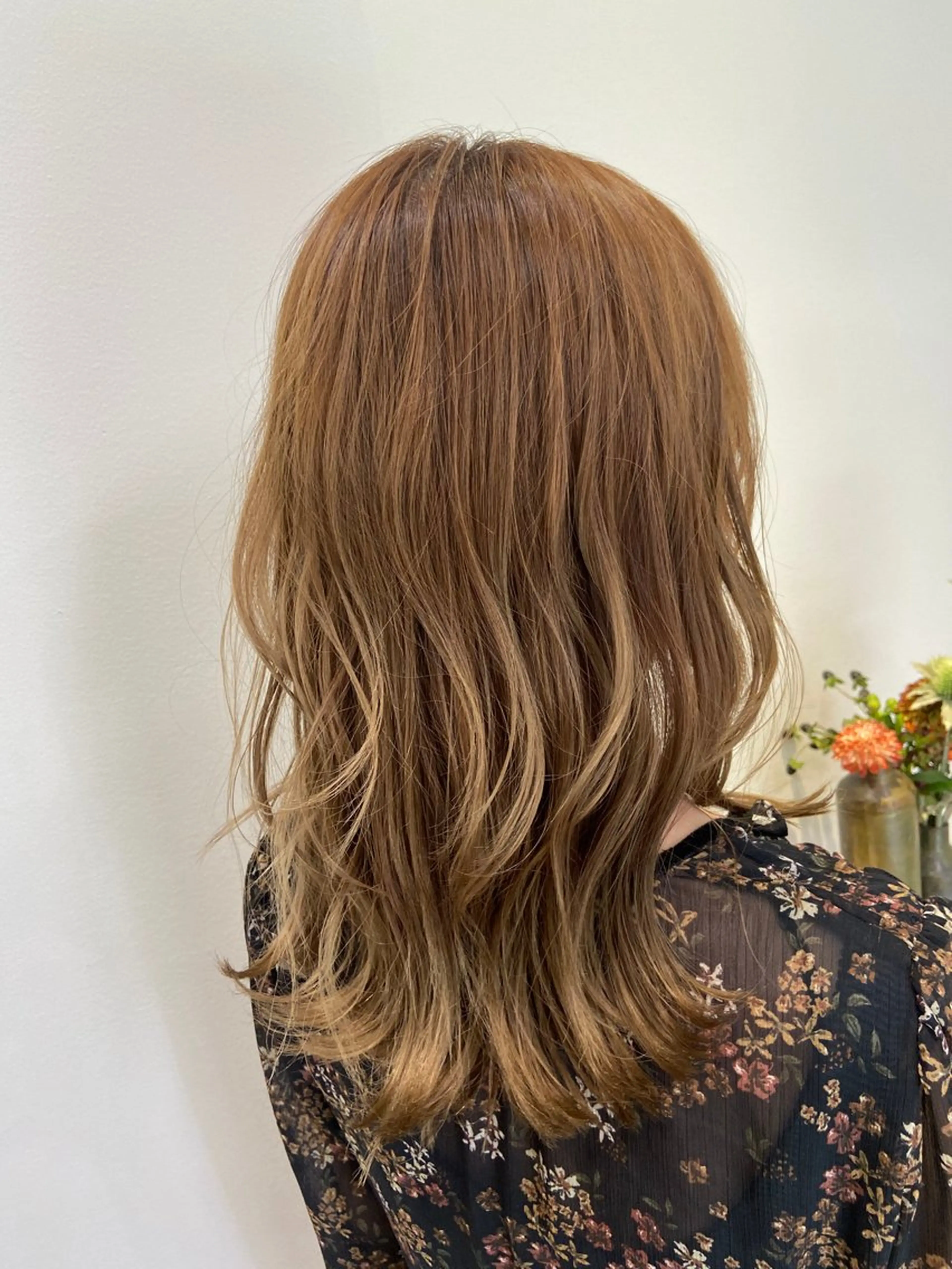 《春カラーいかがですか🌸》カット✂️＋ダブルカラー✨＋高保湿トリートメント！の写真