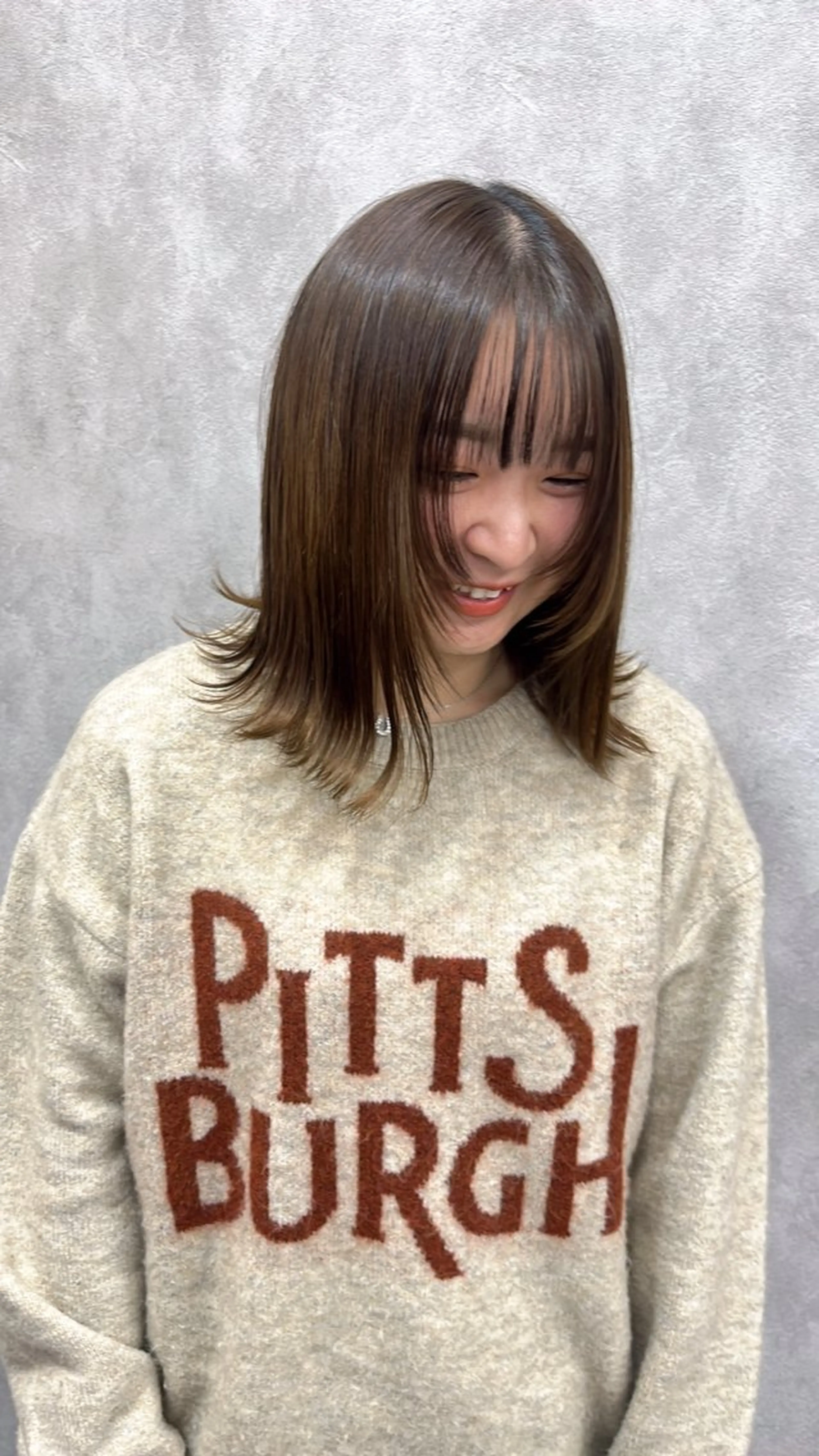 ミディアム 顔まわりレイヤー 顔周りカット レイヤーカット 🎀 Dico 🎀 MAKIのヘアスタイル