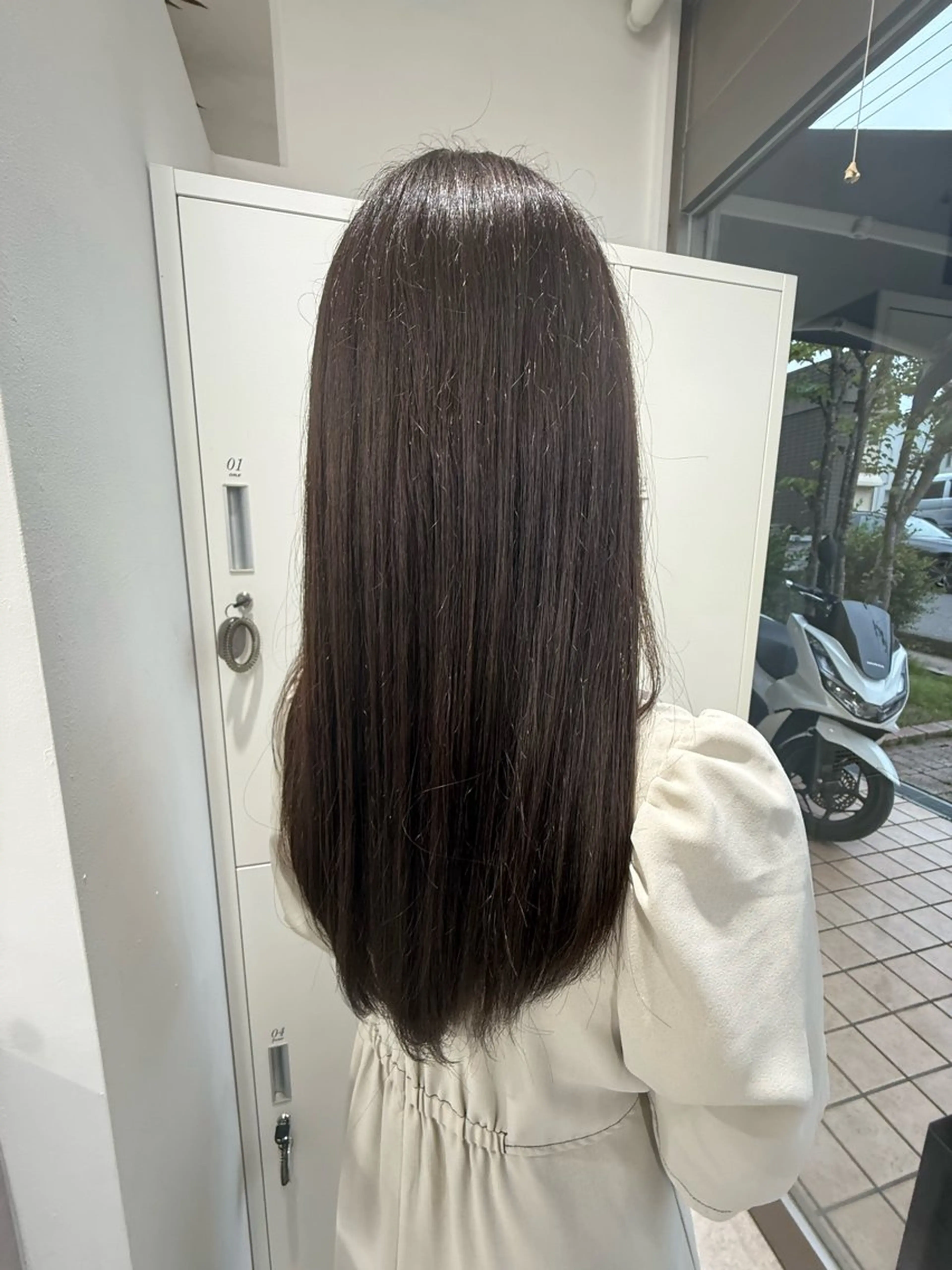 セミロング カラー ヘアカラー 沖部 蓮のヘアスタイル