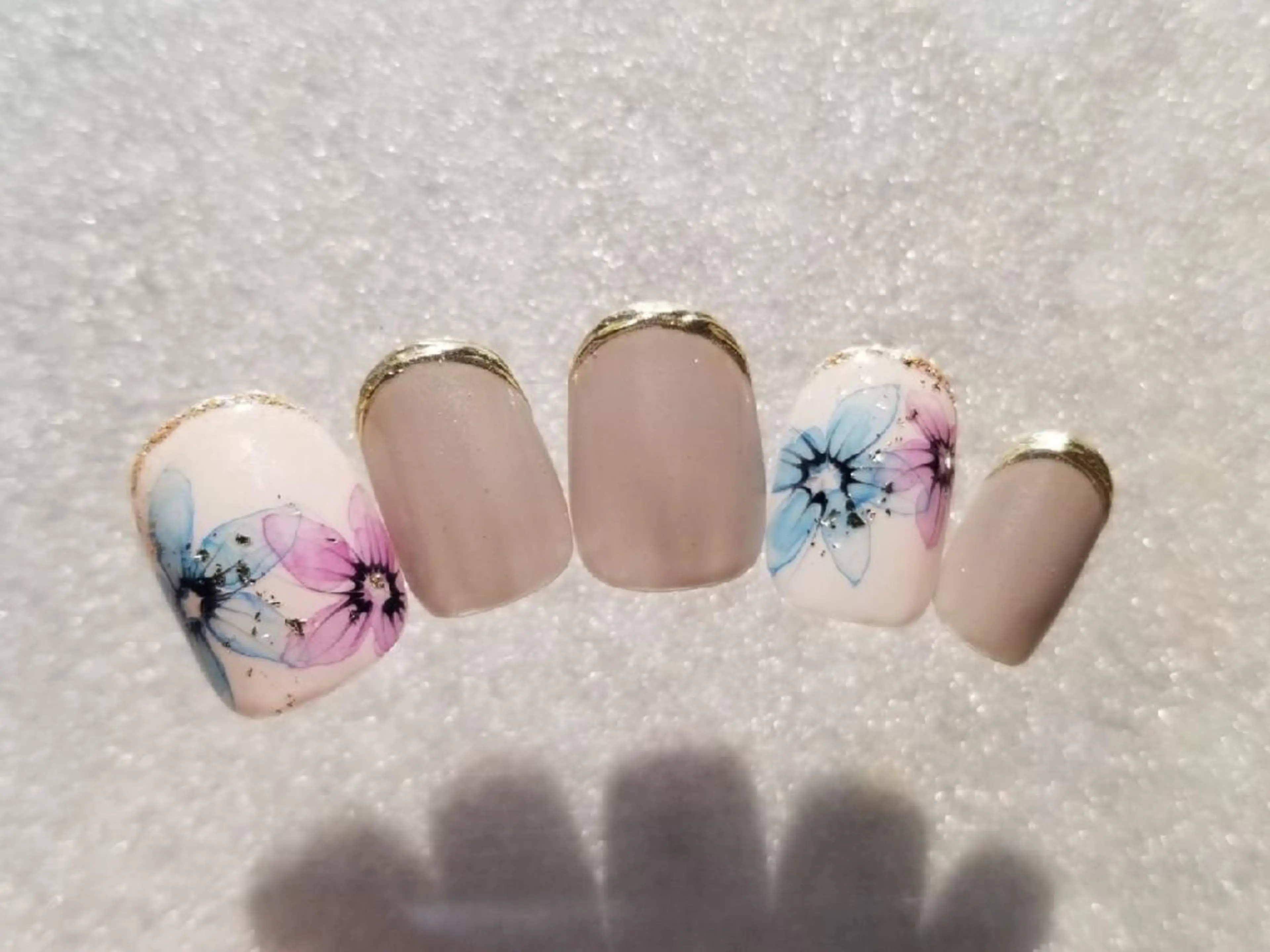 ショート ネイル ジェルネイル オフィスネイル 春ネイル 吉祥寺🌟 ネイルフロンティアのネイルデザイン