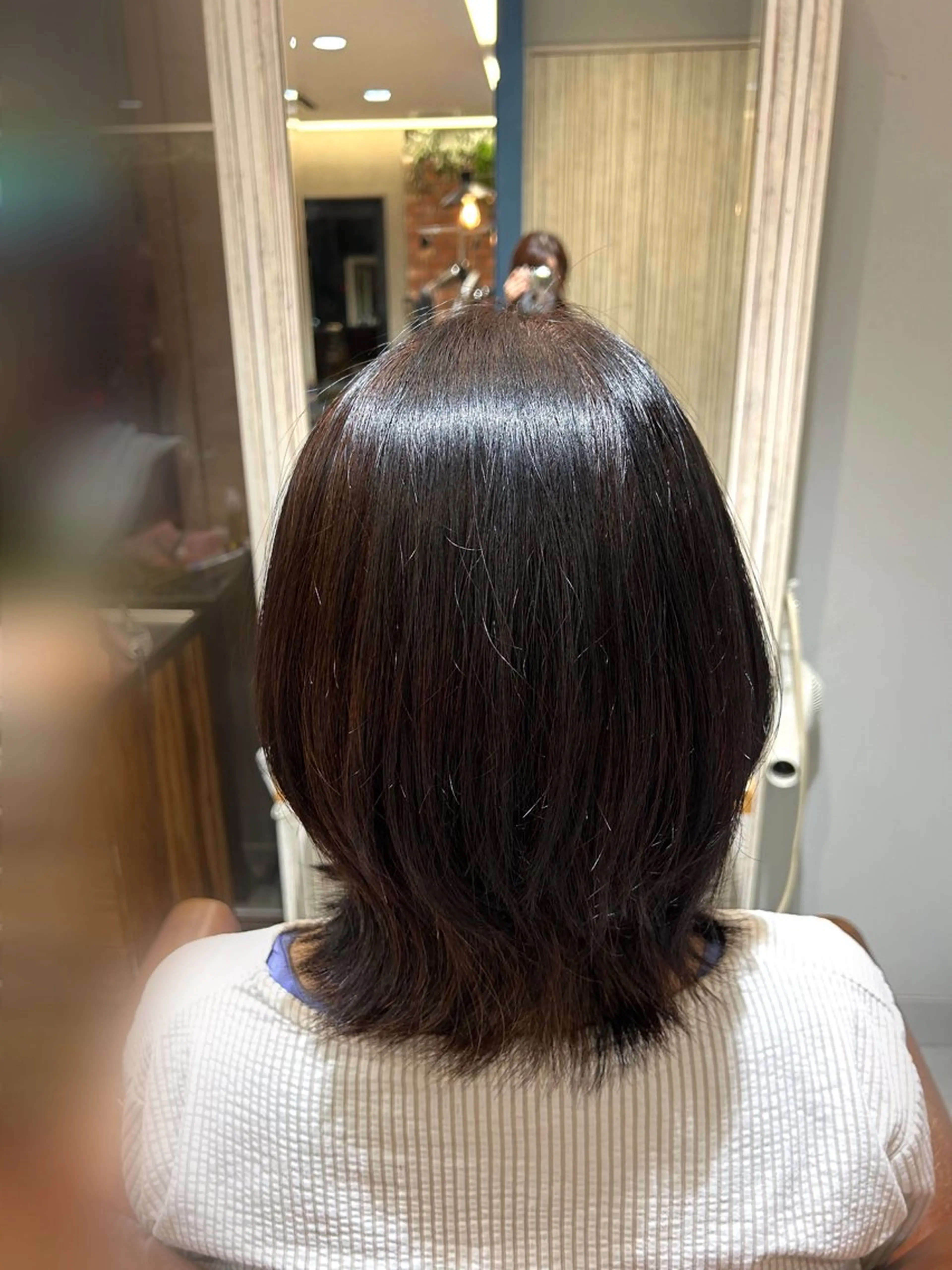 ミディアム 三瓶 公子のヘアスタイル