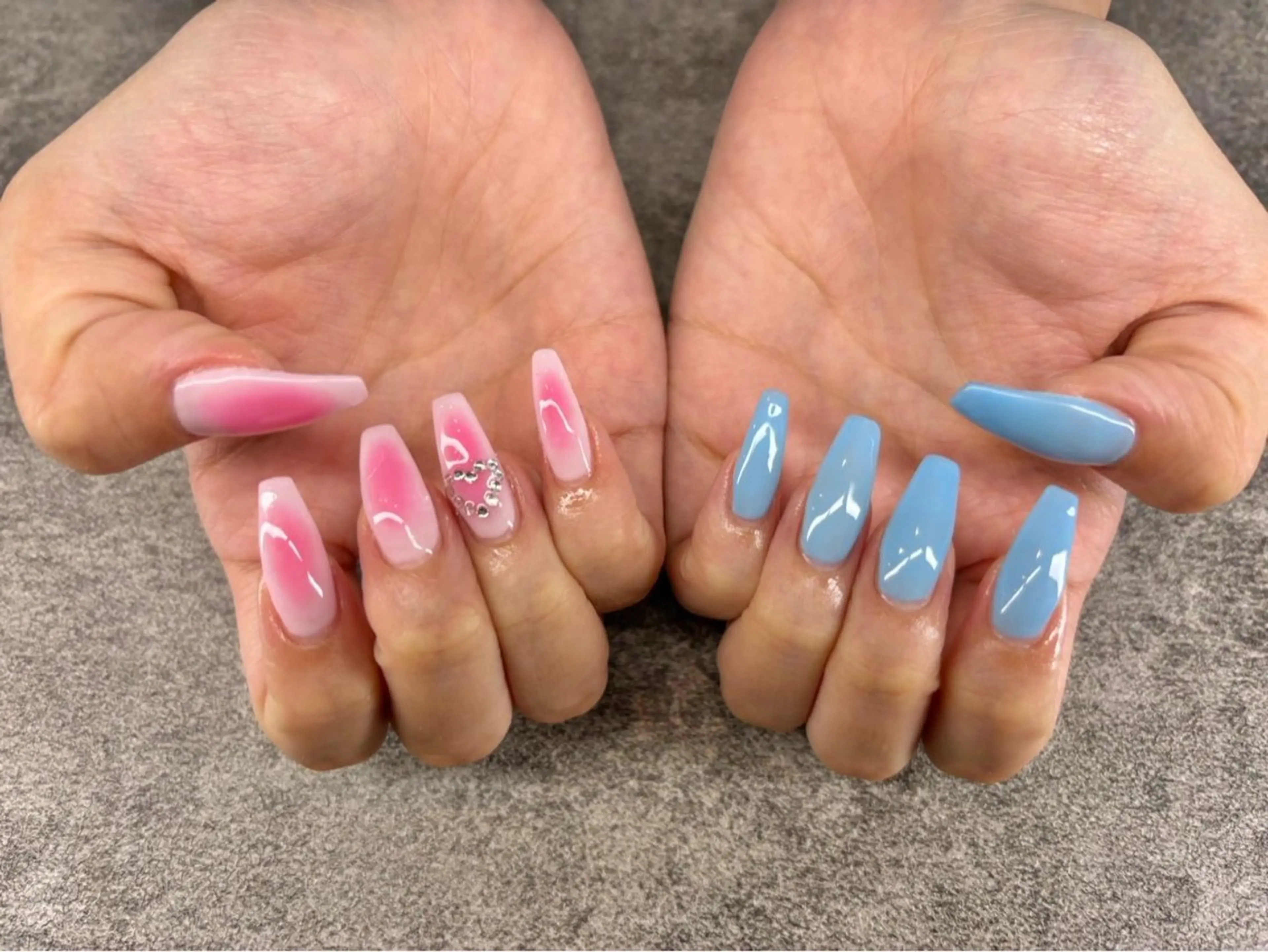 ネイル 持ち込み ピンクドールハウス 浜松店のネイルデザイン