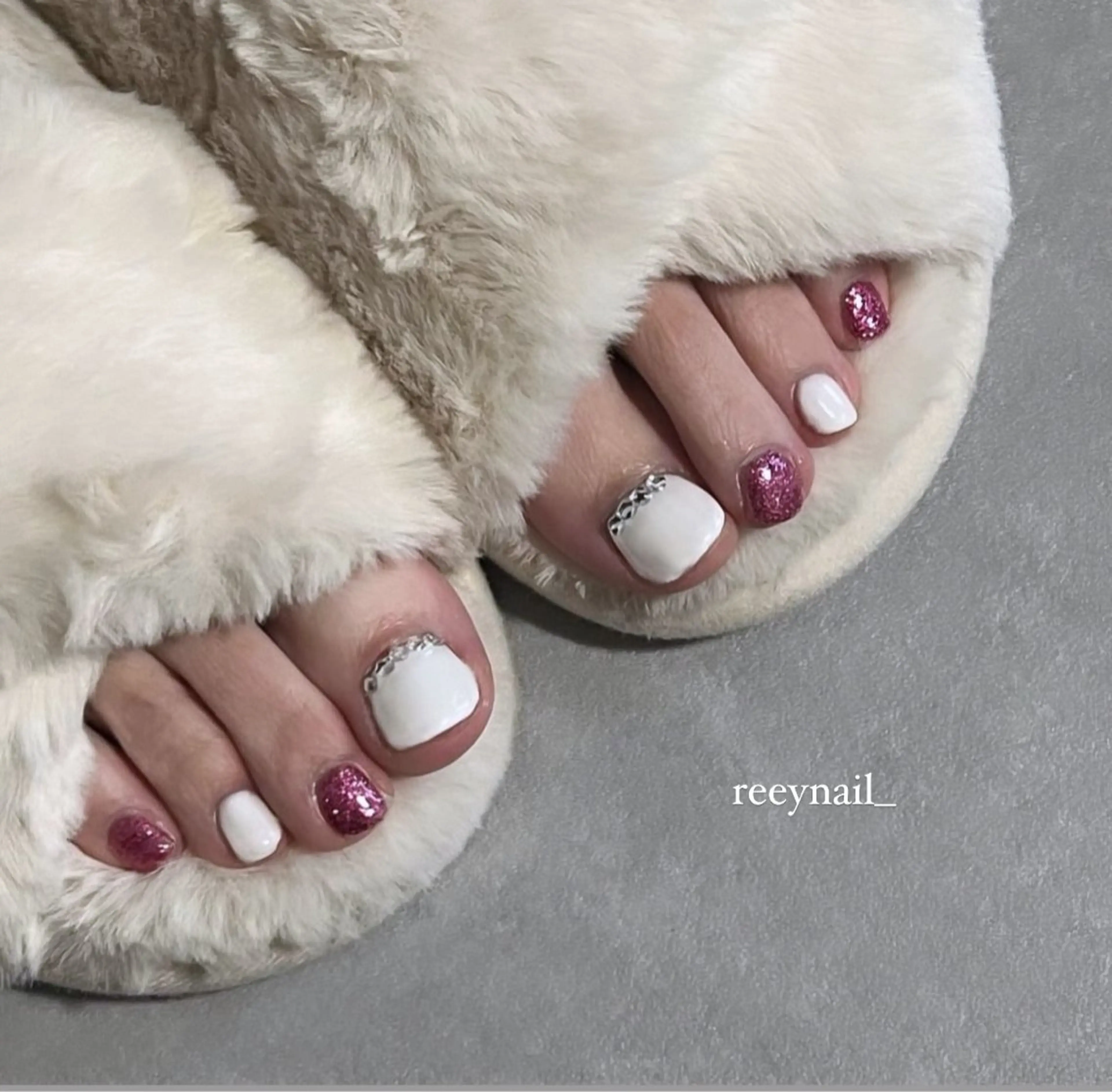 ネイル フットネイル 韓国ネイル ワンホンネイル ulysses nailsalonのネイルデザイン