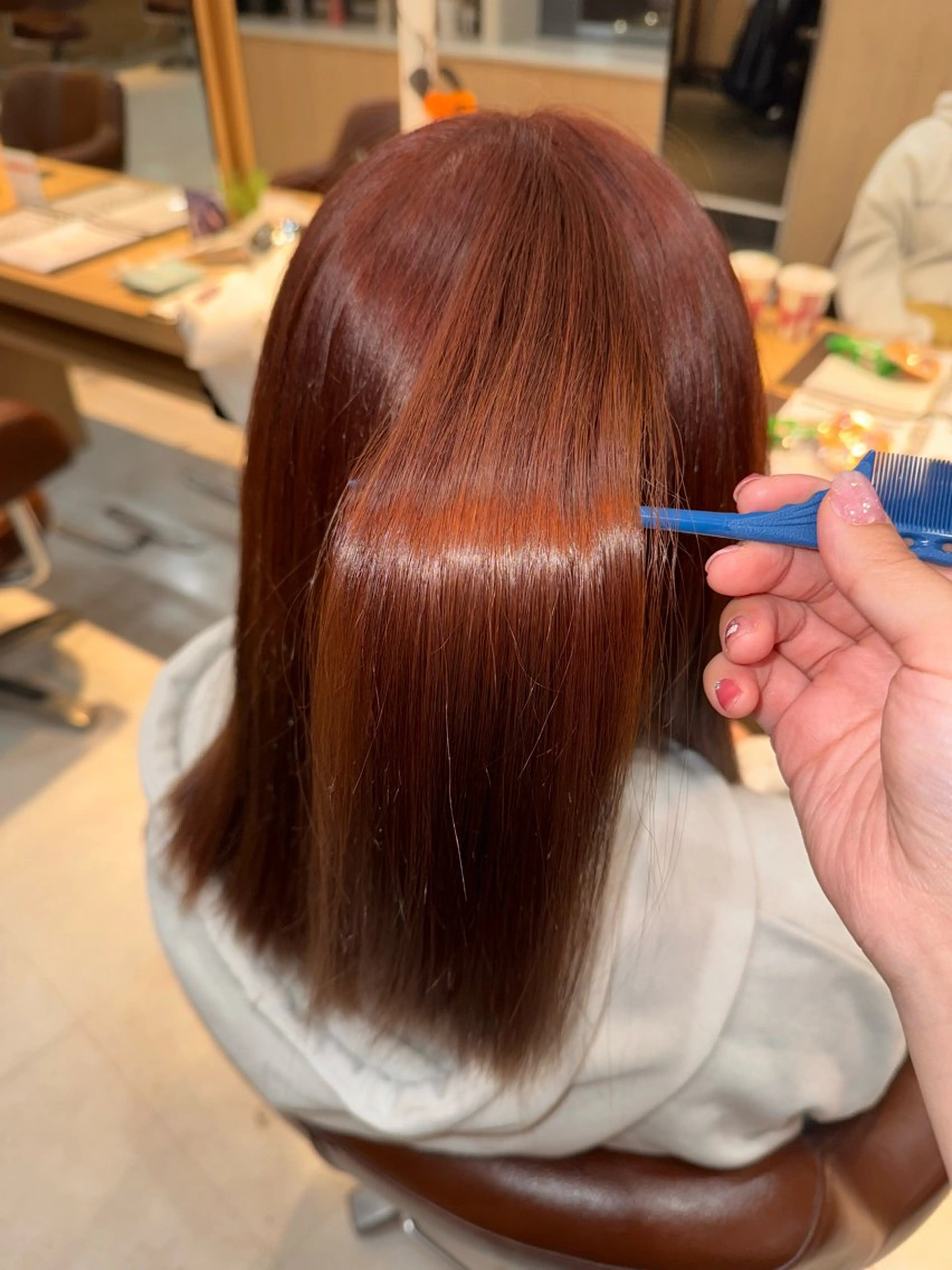 カラー ダブルカラー レッドカラー 中野 希望のヘアスタイル