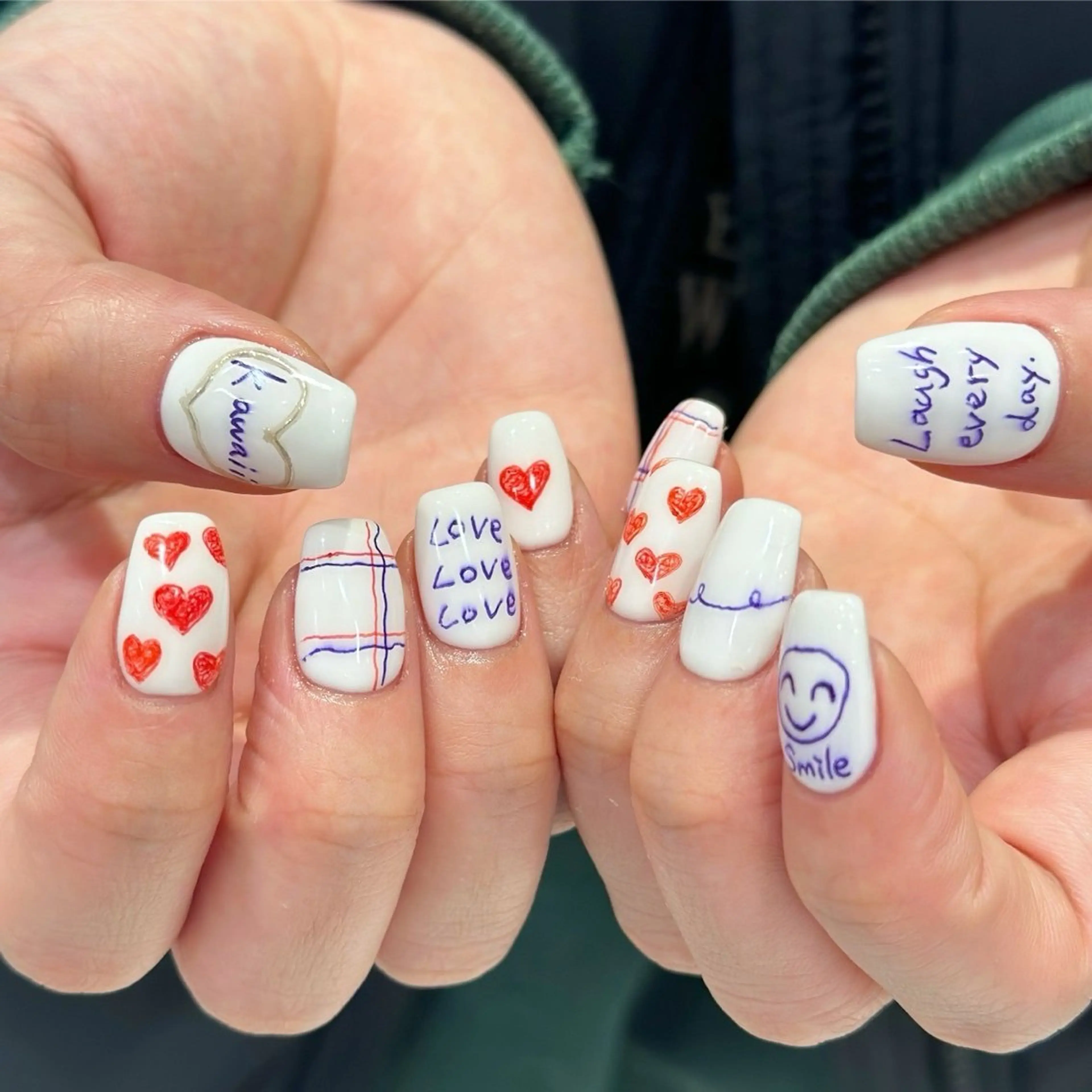 ネイル ハンドネイル risol. NAILのネイルデザイン