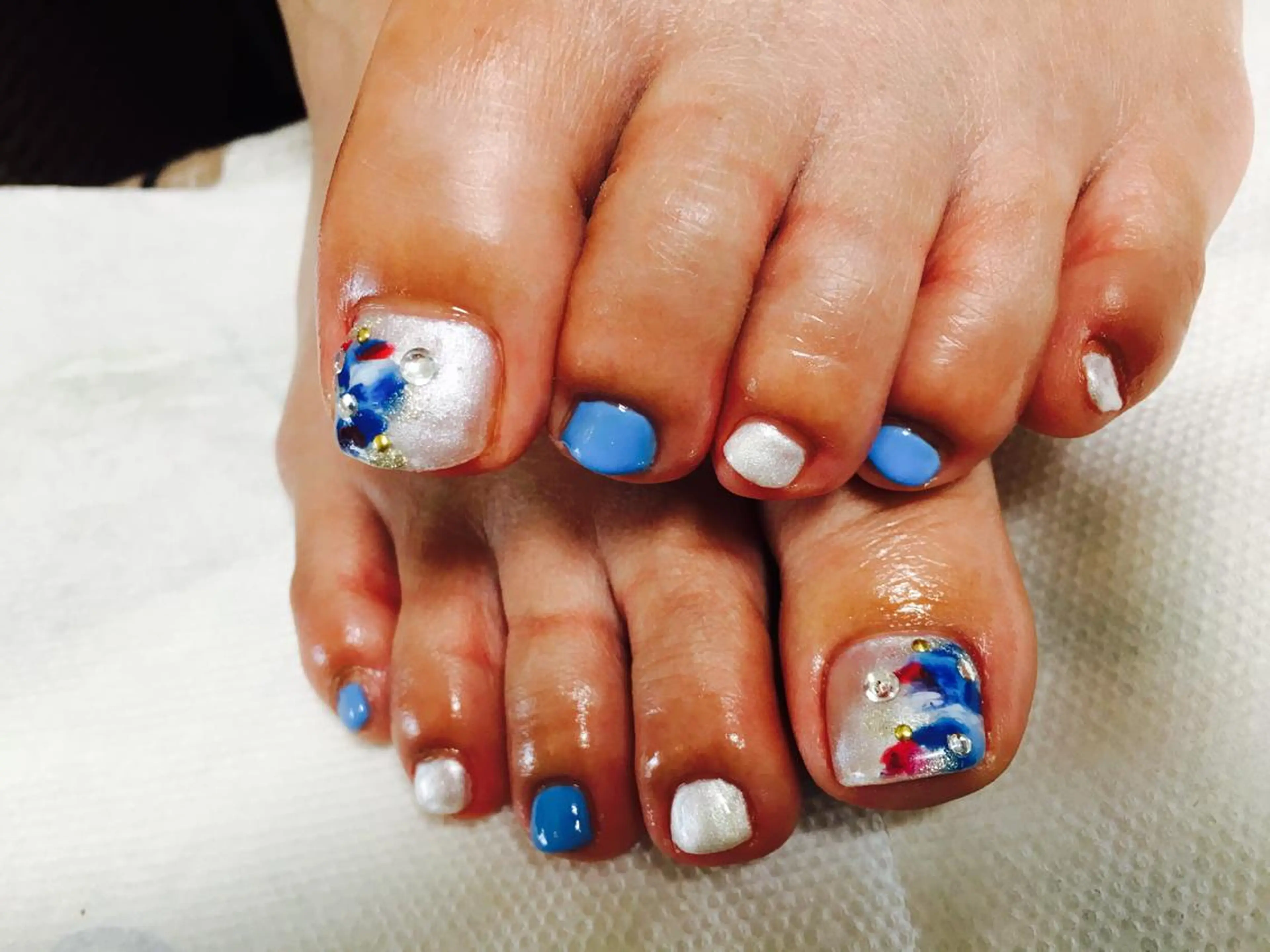 ネイル emi ...の眉毛・アイブロウイメージ