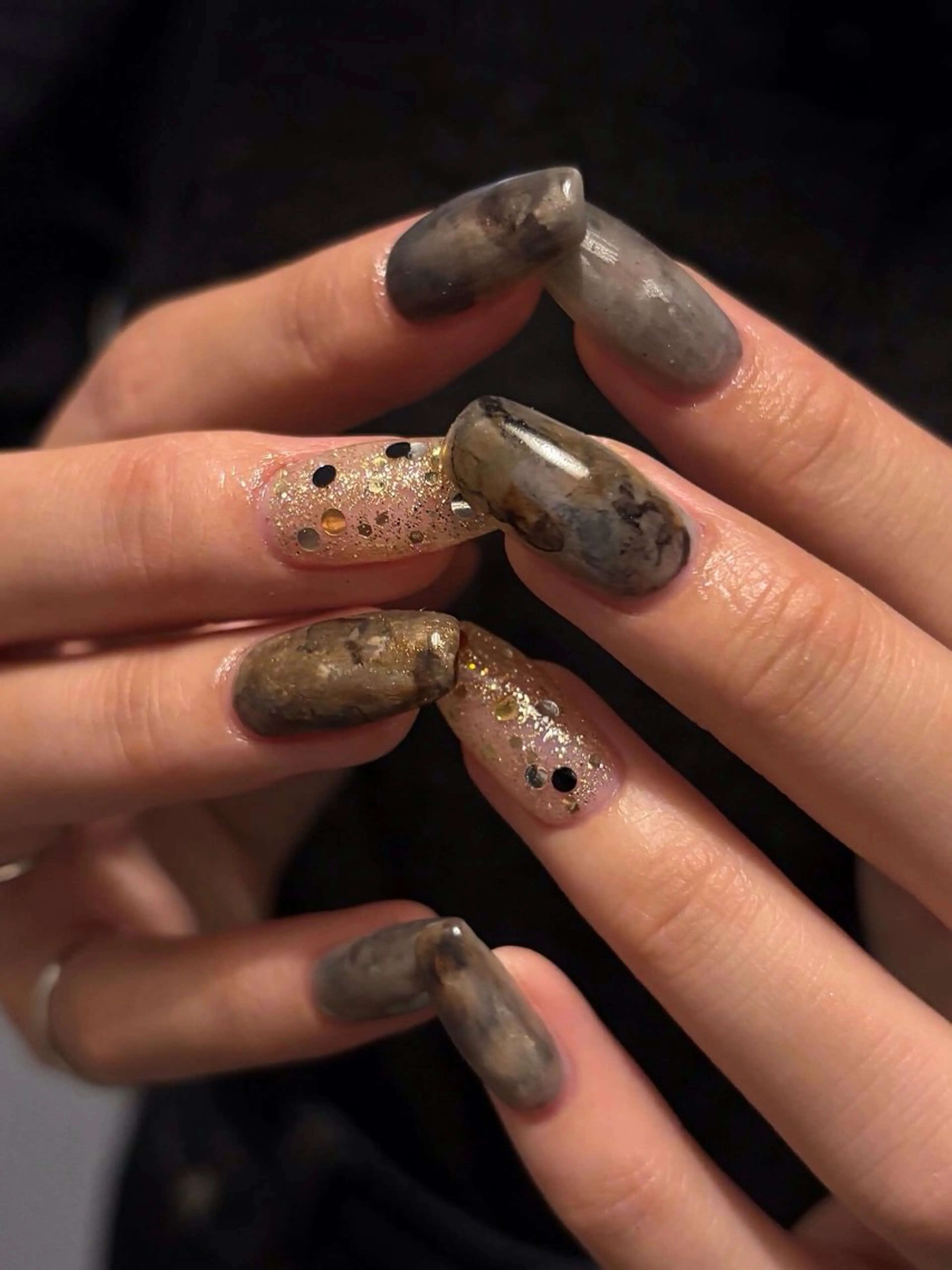 ネイル ハンドネイル sister mohawk所属・chika / nailのネイルデザイン