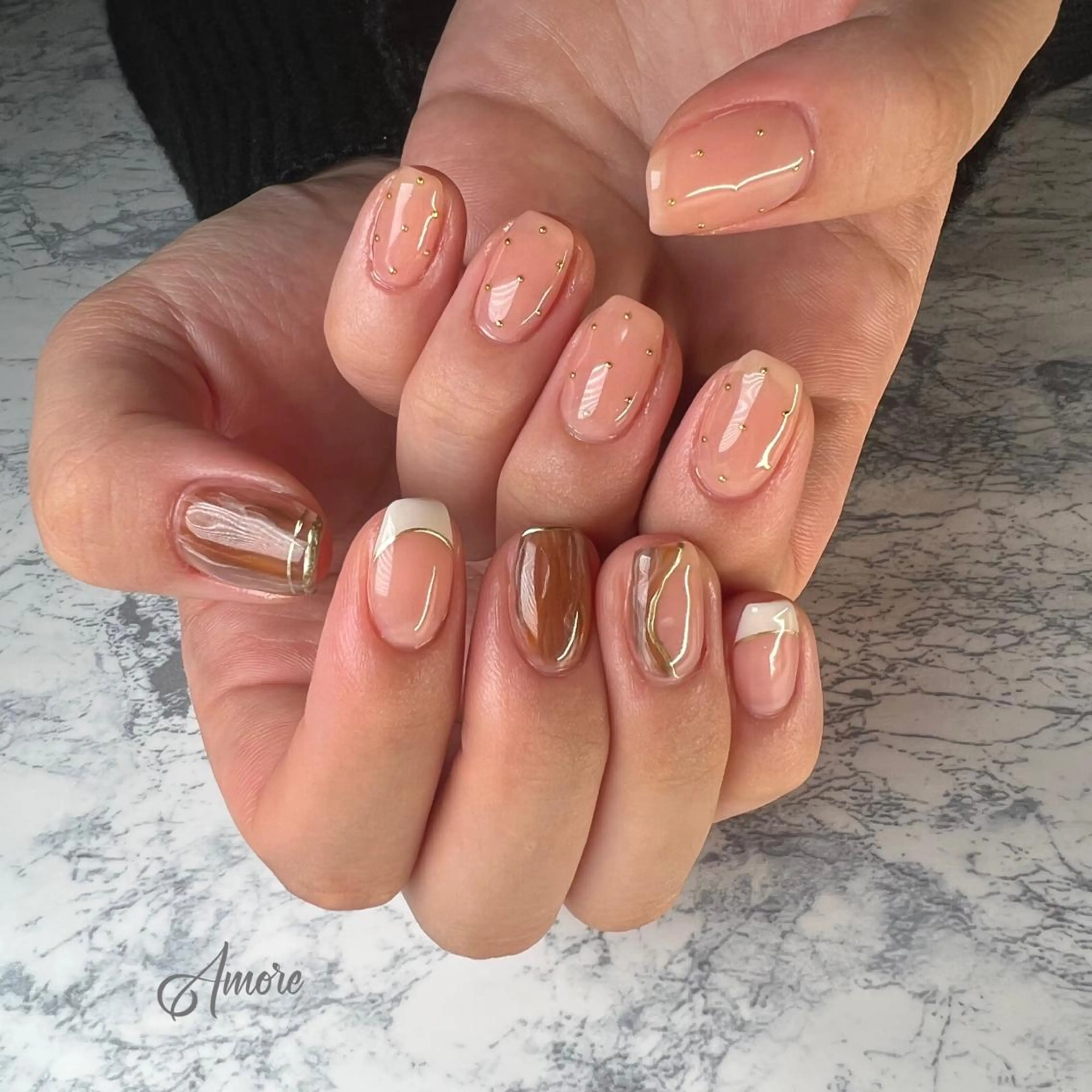 ネイル ジェルネイル 氷ネイル・うるうるネイル マグネットネイル ミラーネイル ニュアンスネイル You kyehwaのネイルデザイン