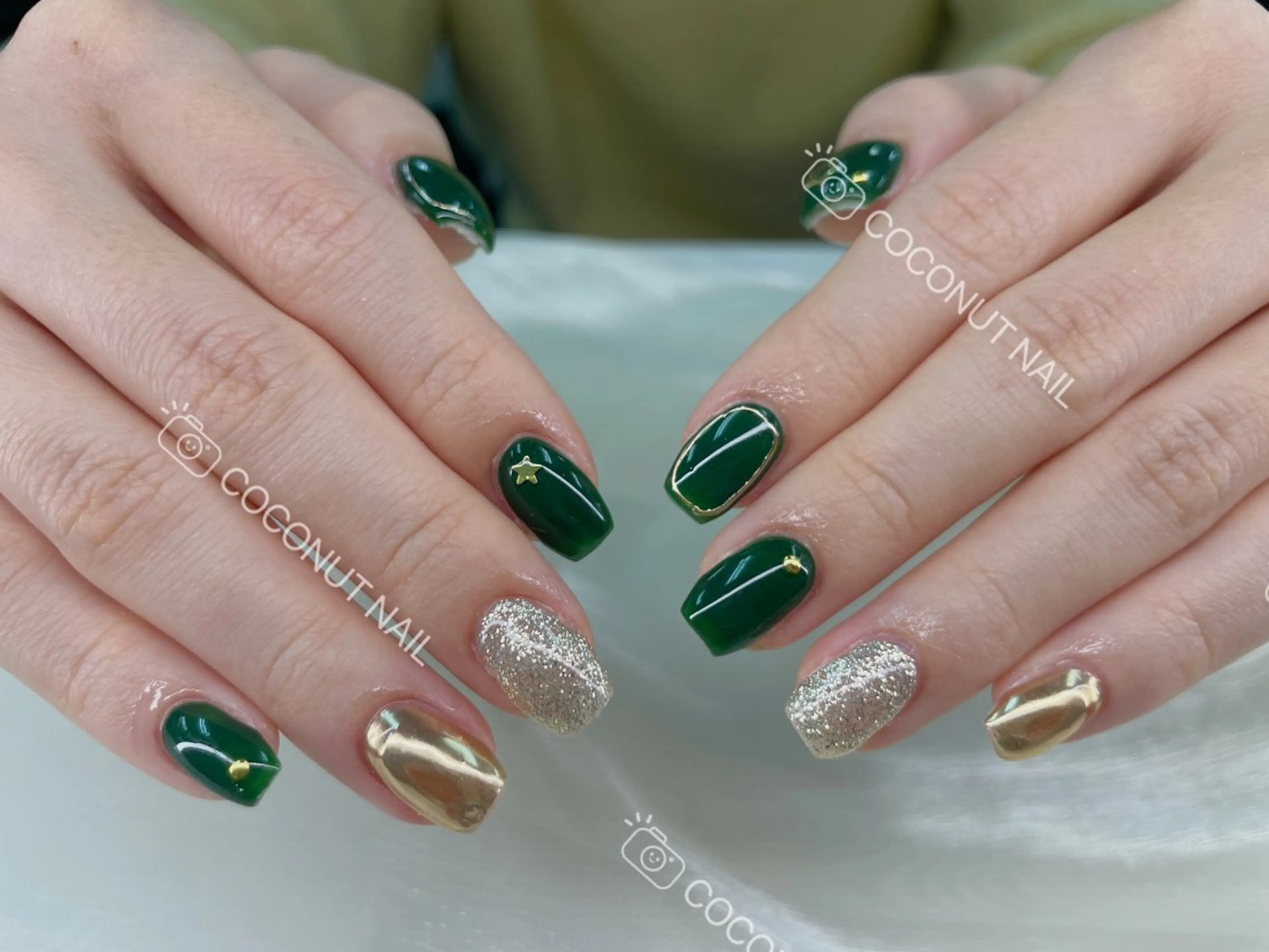 ネイル ハンドネイル 神田 ココナッツのネイルデザイン