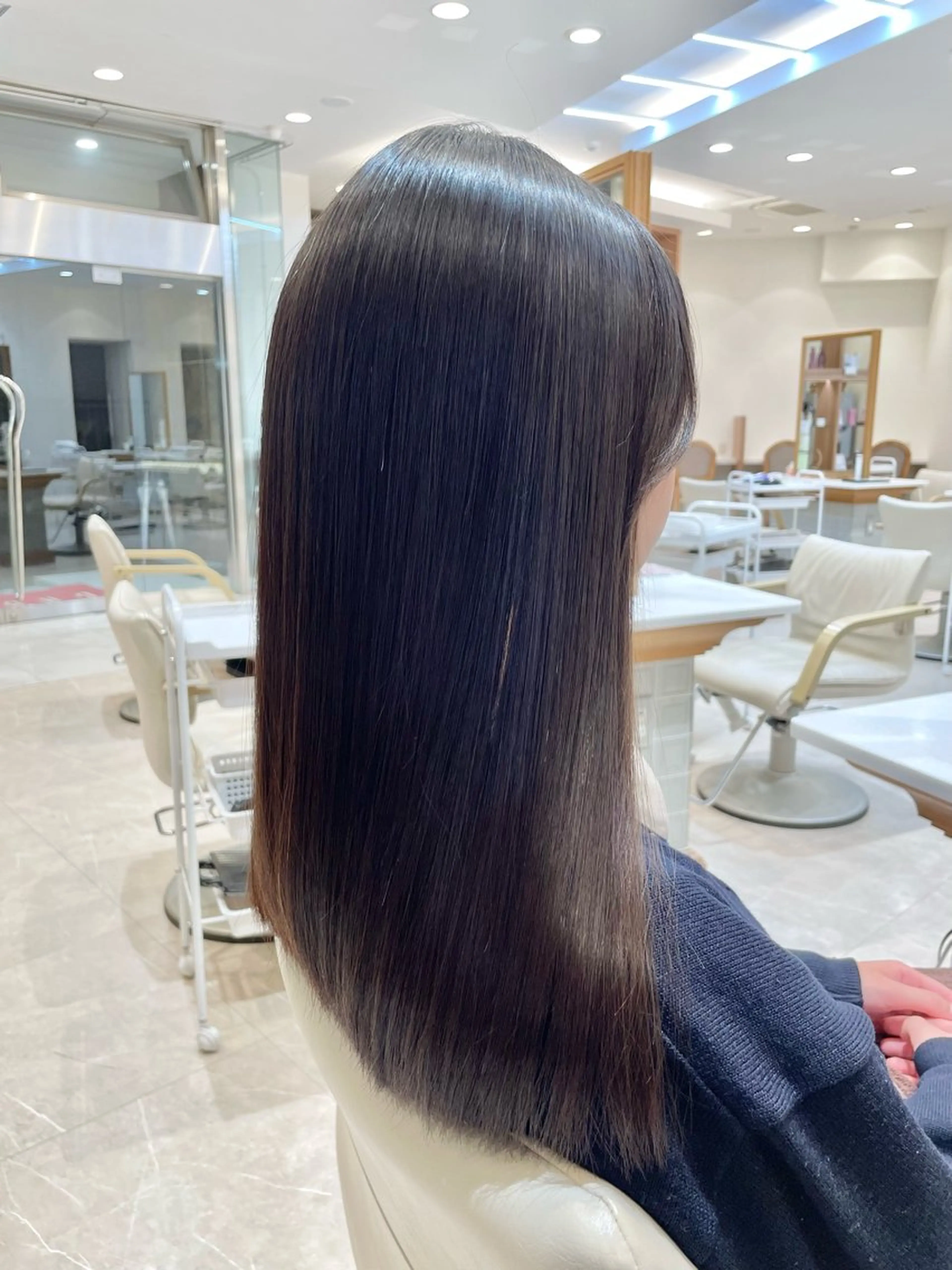 ロング 髪質改善 カット 縮毛矯正 髪質改善ケア/透明感 カラー伊藤 千尋のヘアスタイル