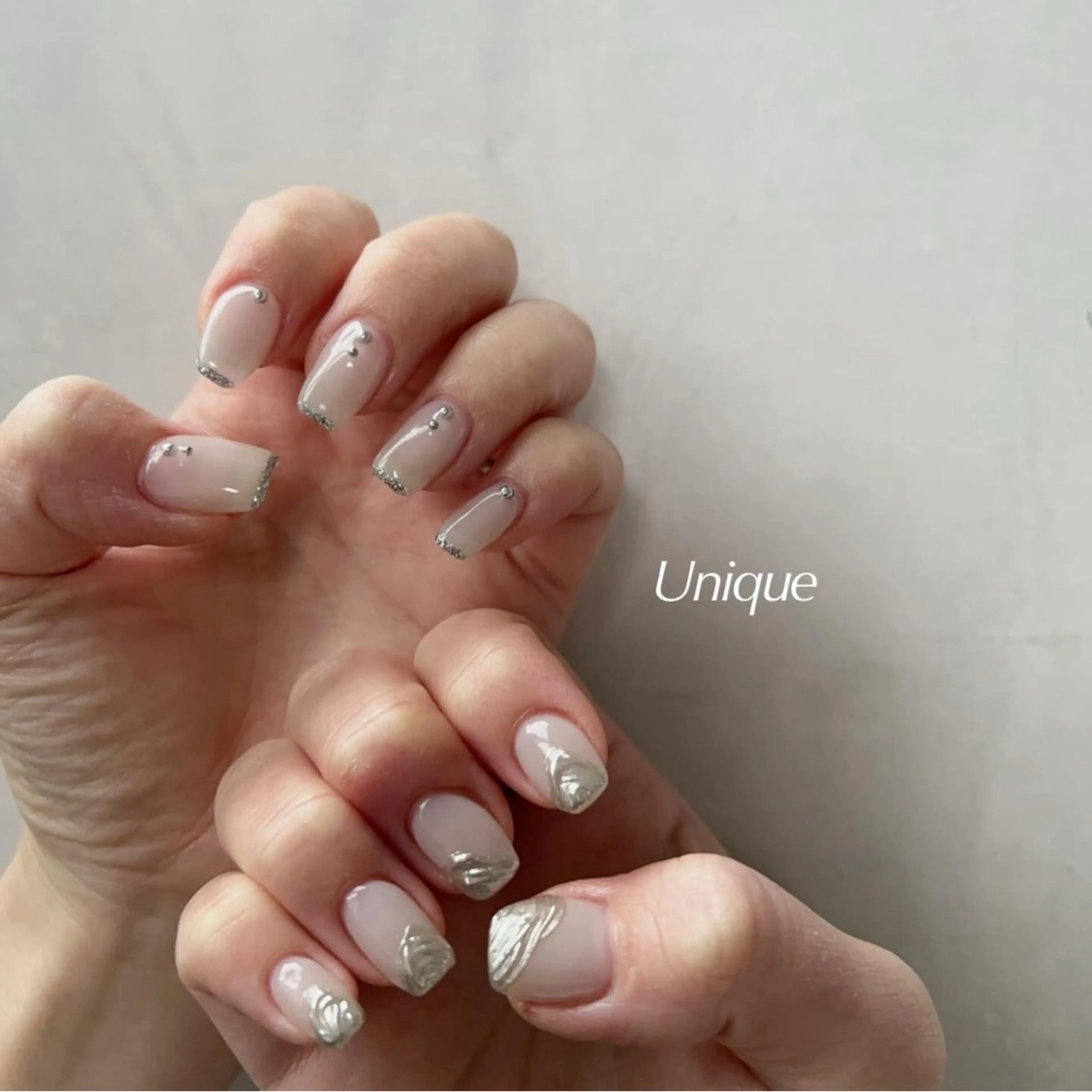 ネイル ハンドネイル Unique 【ユニーク】のネイルデザイン