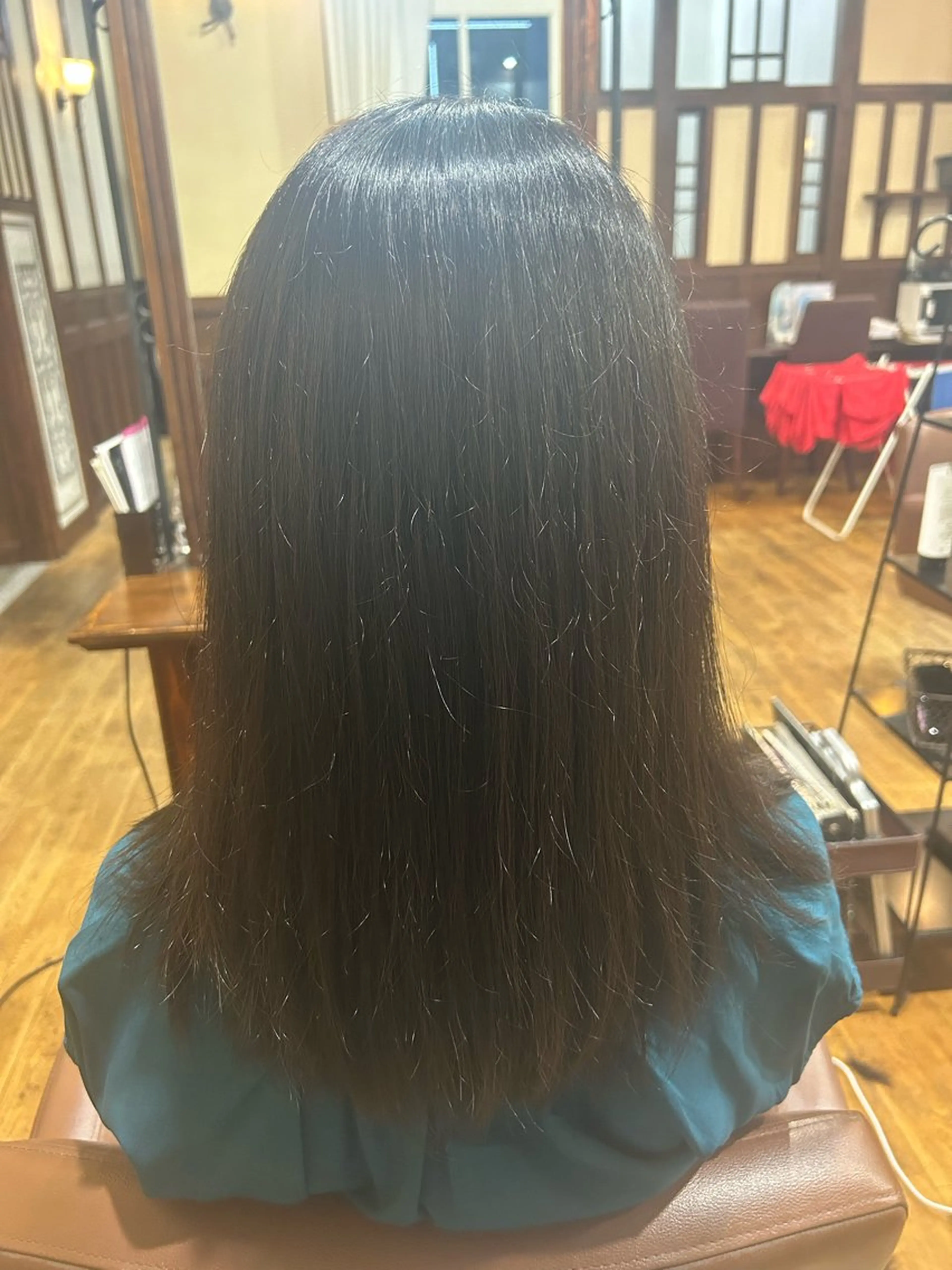 セミロング 💚ᩚMISAKI/ 艶髪カラー💚ᩚのヘアスタイル