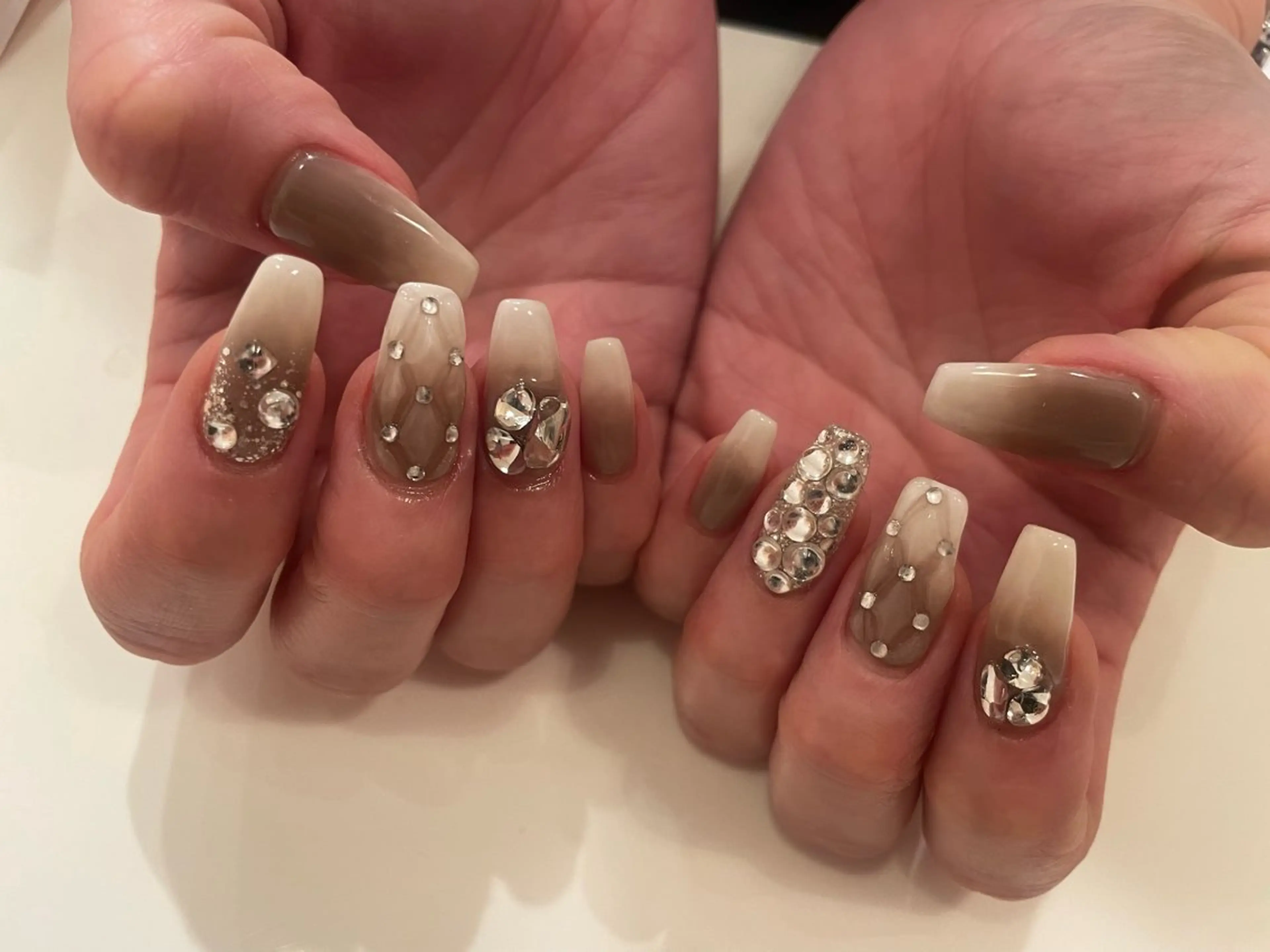 ネイル ♡ビジュール♡ NAIL &まつ毛のマツエク・マツパデザイン