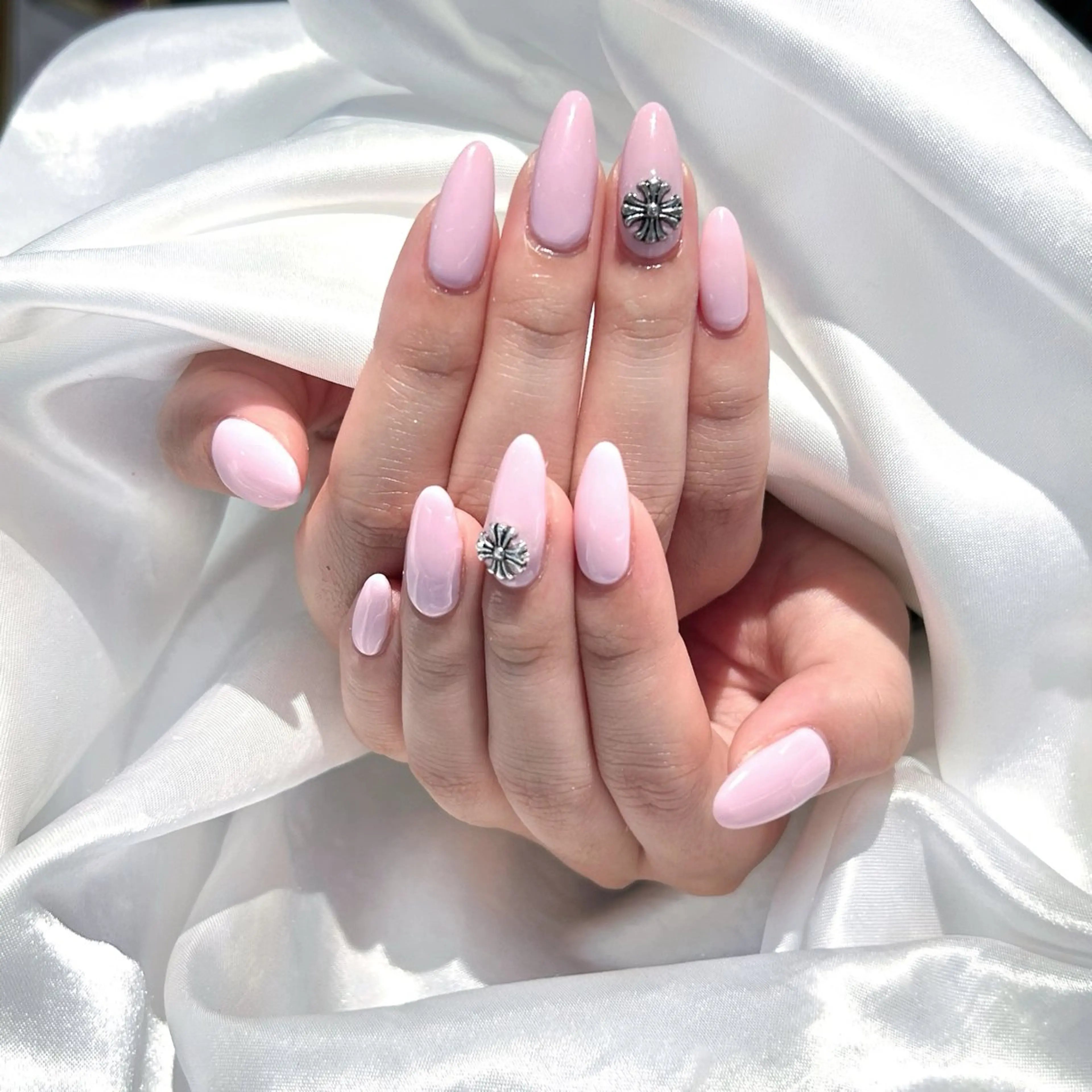 ネイル ハンドネイル WISTERIA hayamiのネイルデザイン