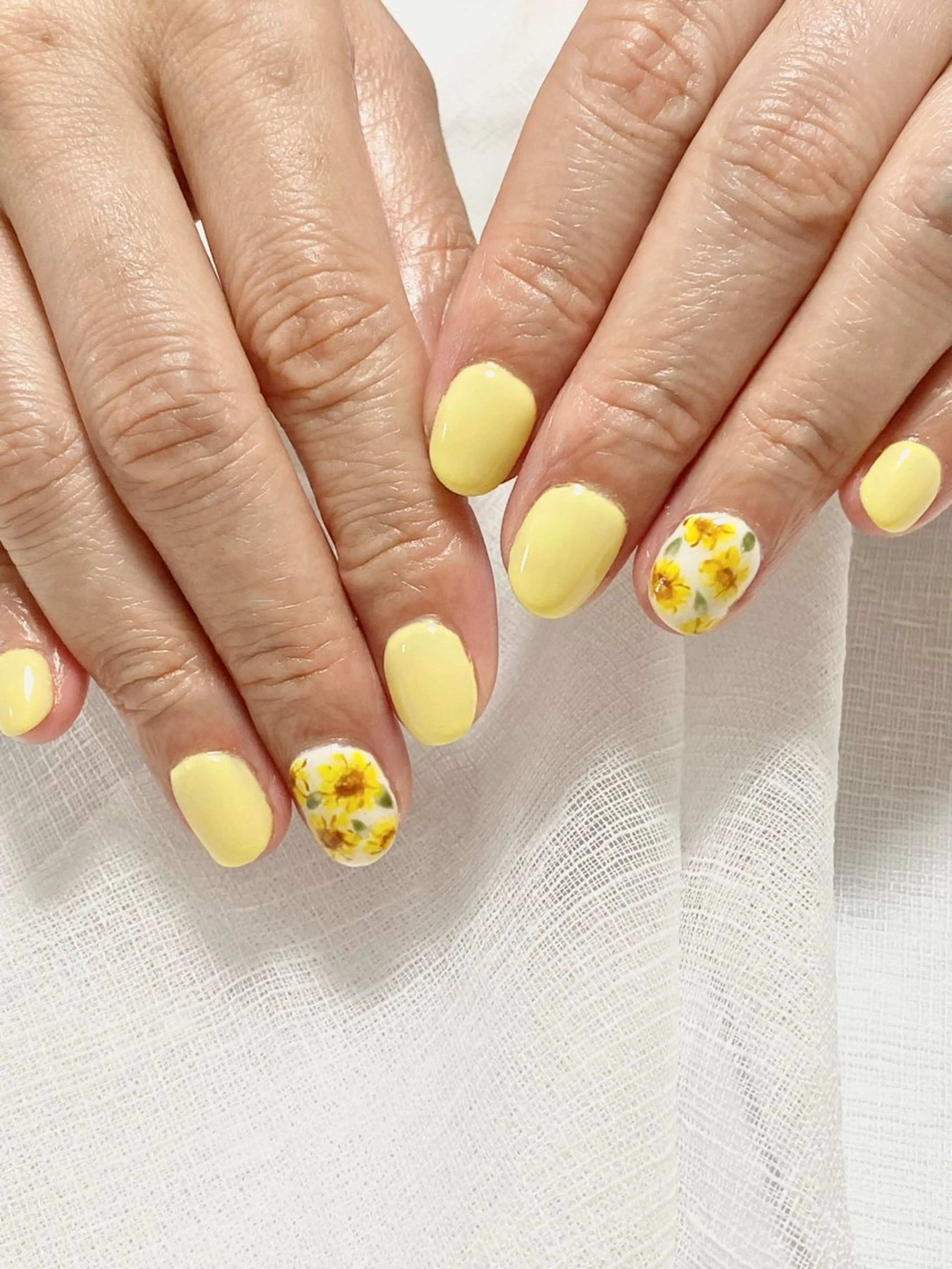 ネイル ハンドネイル 上野 杏菜のネイルデザイン