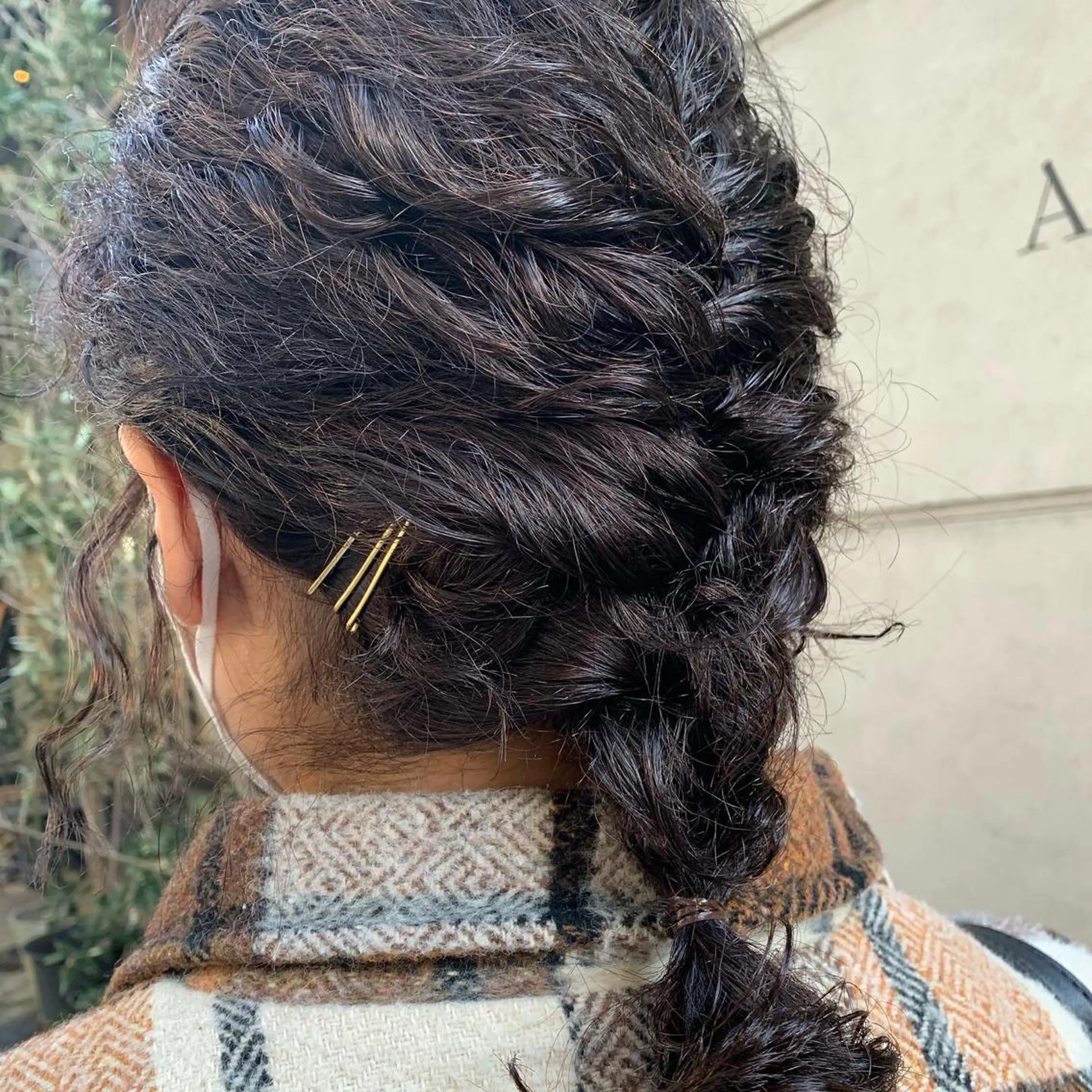 ミディアム ヘアアレンジ Asti blanche所属・ブリーチなしWカラー /地毛風/小林凪沙のヘアスタイル