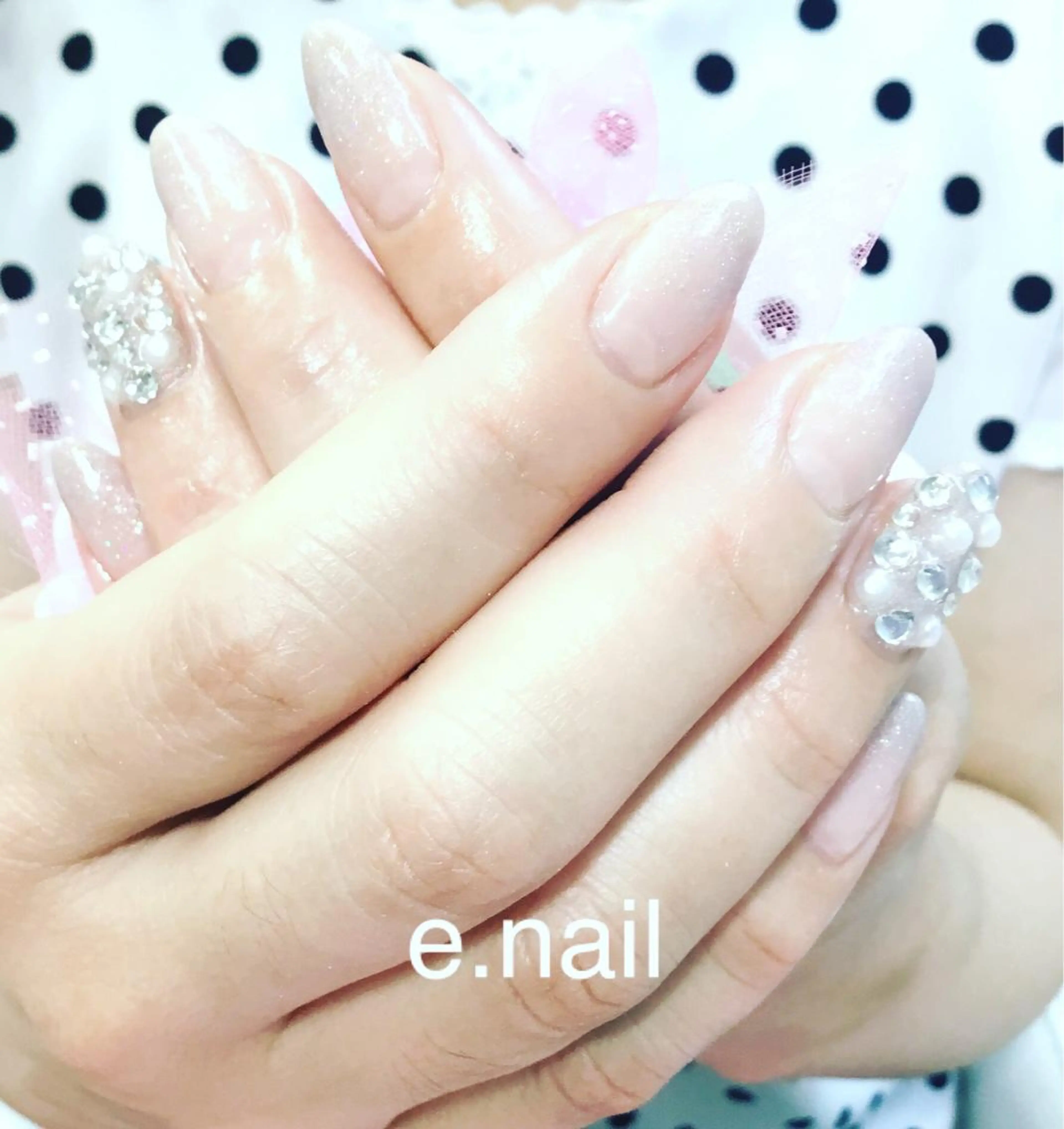 ネイル 和賀井 恵理のネイルデザイン