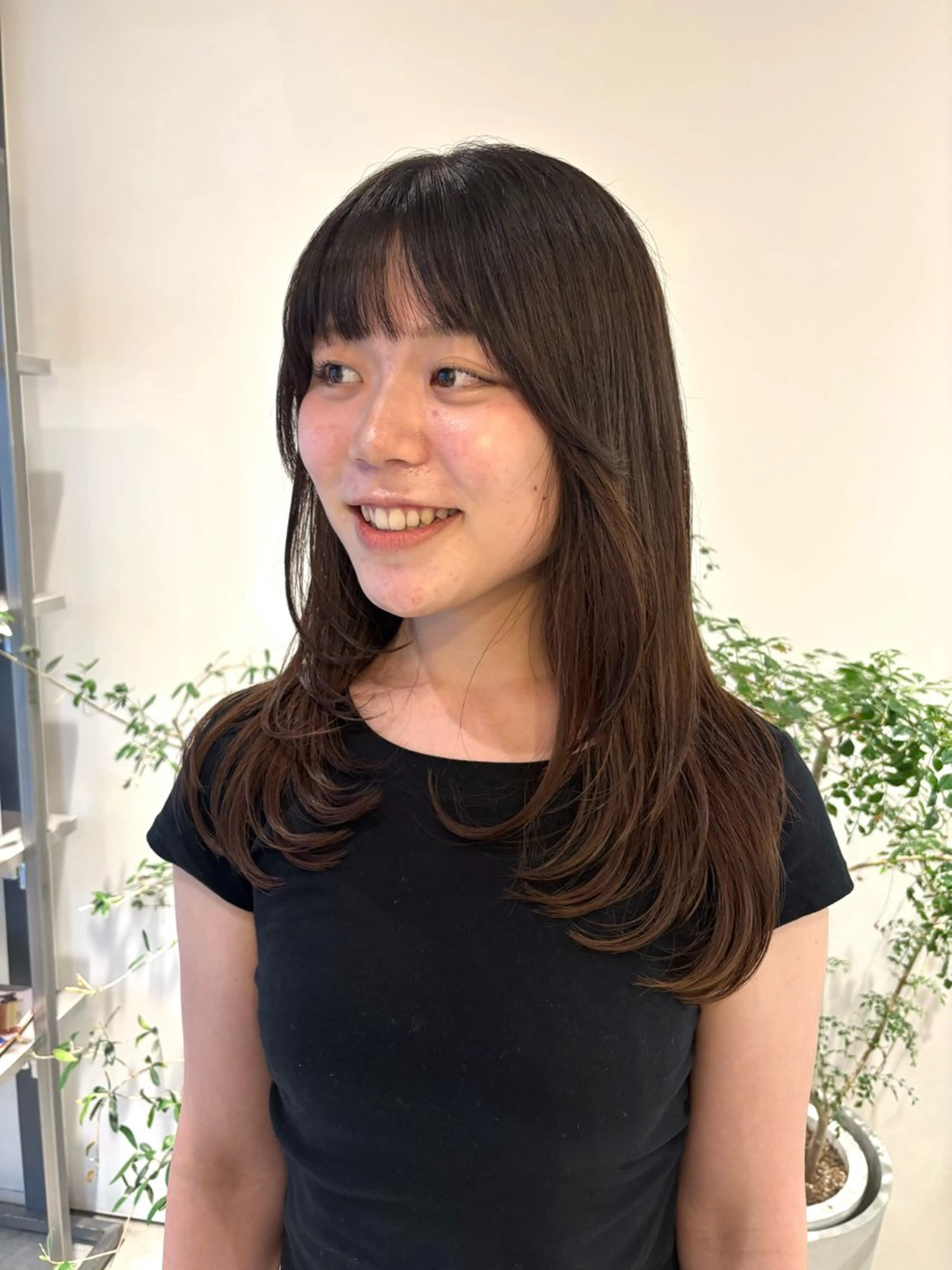 ミディアム カラー ブラウンカラー ナチュラルブラウン レイヤーカット カット ヘアカラー トリートメント 透明感カラー/ レイヤーkotonoのヘアスタイル