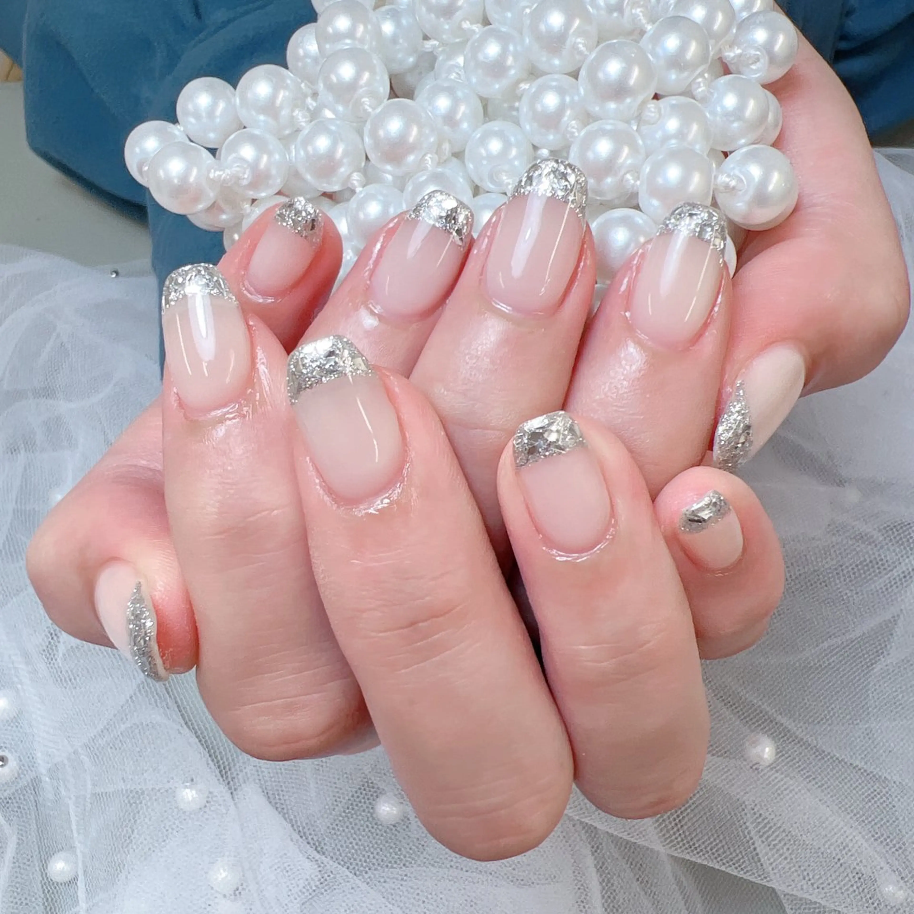 💅ハンド💅💞初回ソフトジェルオフ無料🌼ガラスフレンチ💗ベース色付きの写真