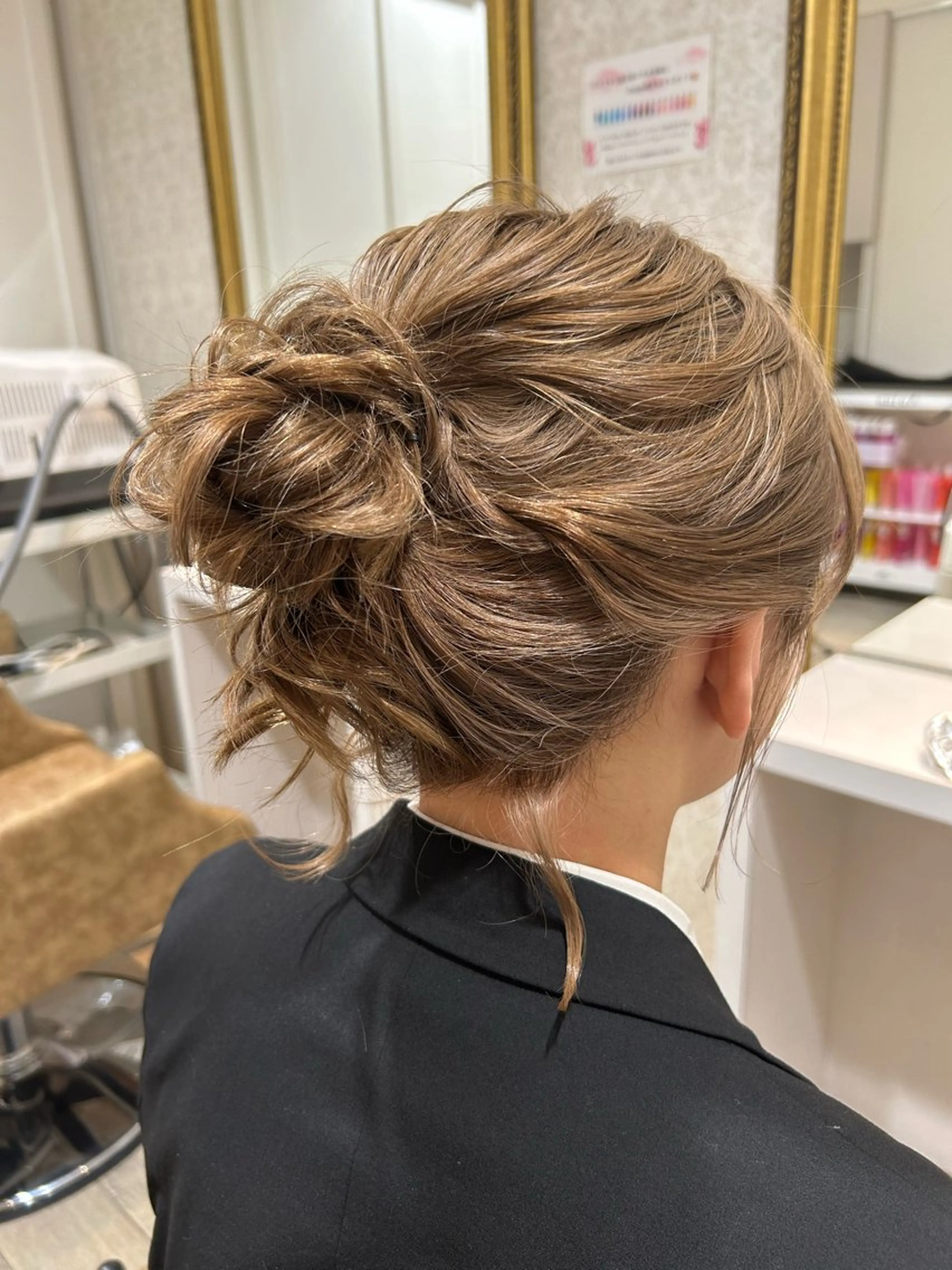 ミディアム ヘアアレンジ 小川 遥加のヘアスタイル