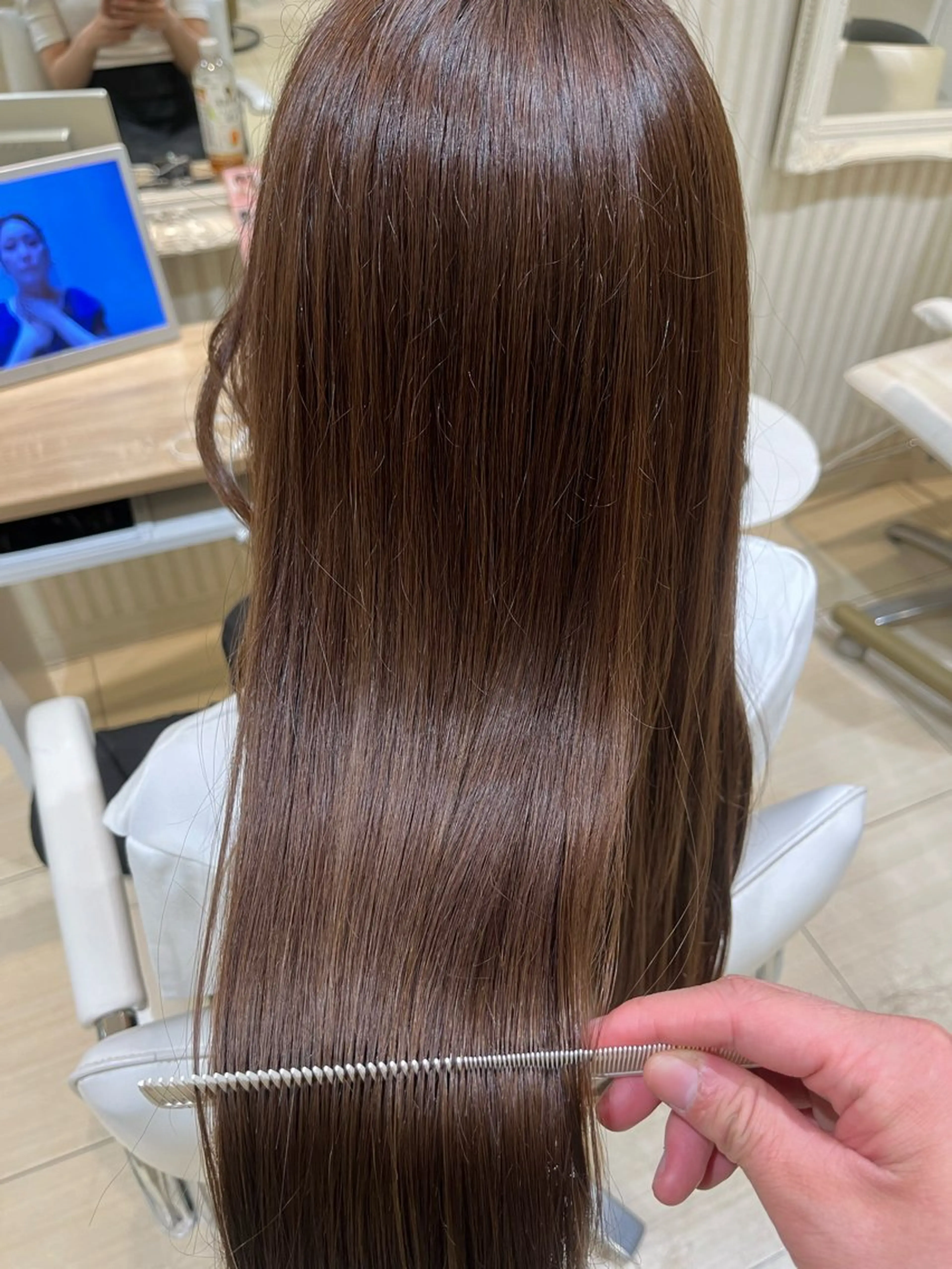 ロング 縮毛矯正 銀座CIRO所属・しげすえ そうたのヘアスタイル