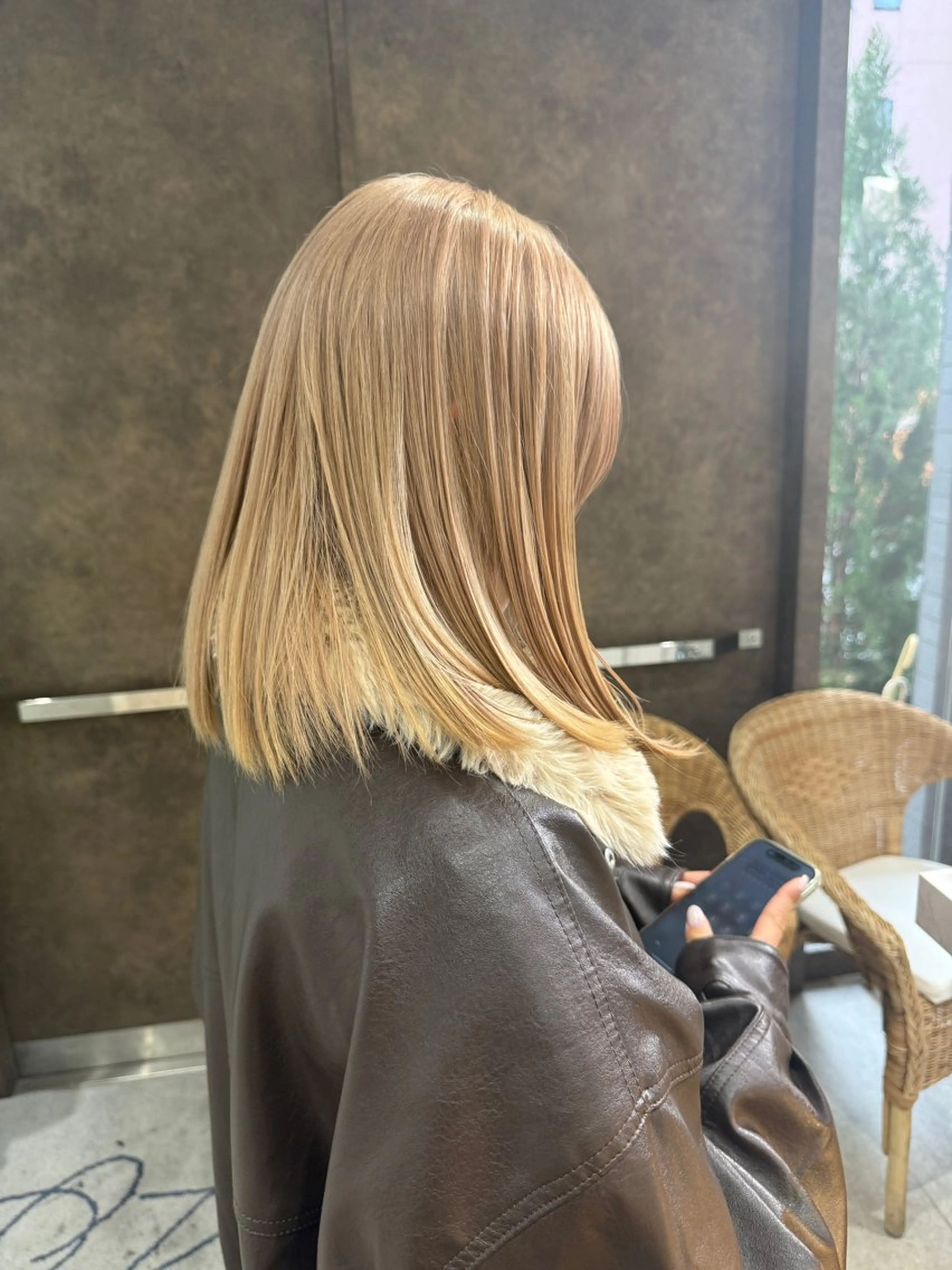 ミディアム ヘアカラー 似合わせスタイル☁️ 堀内志茉🍀のヘアスタイル