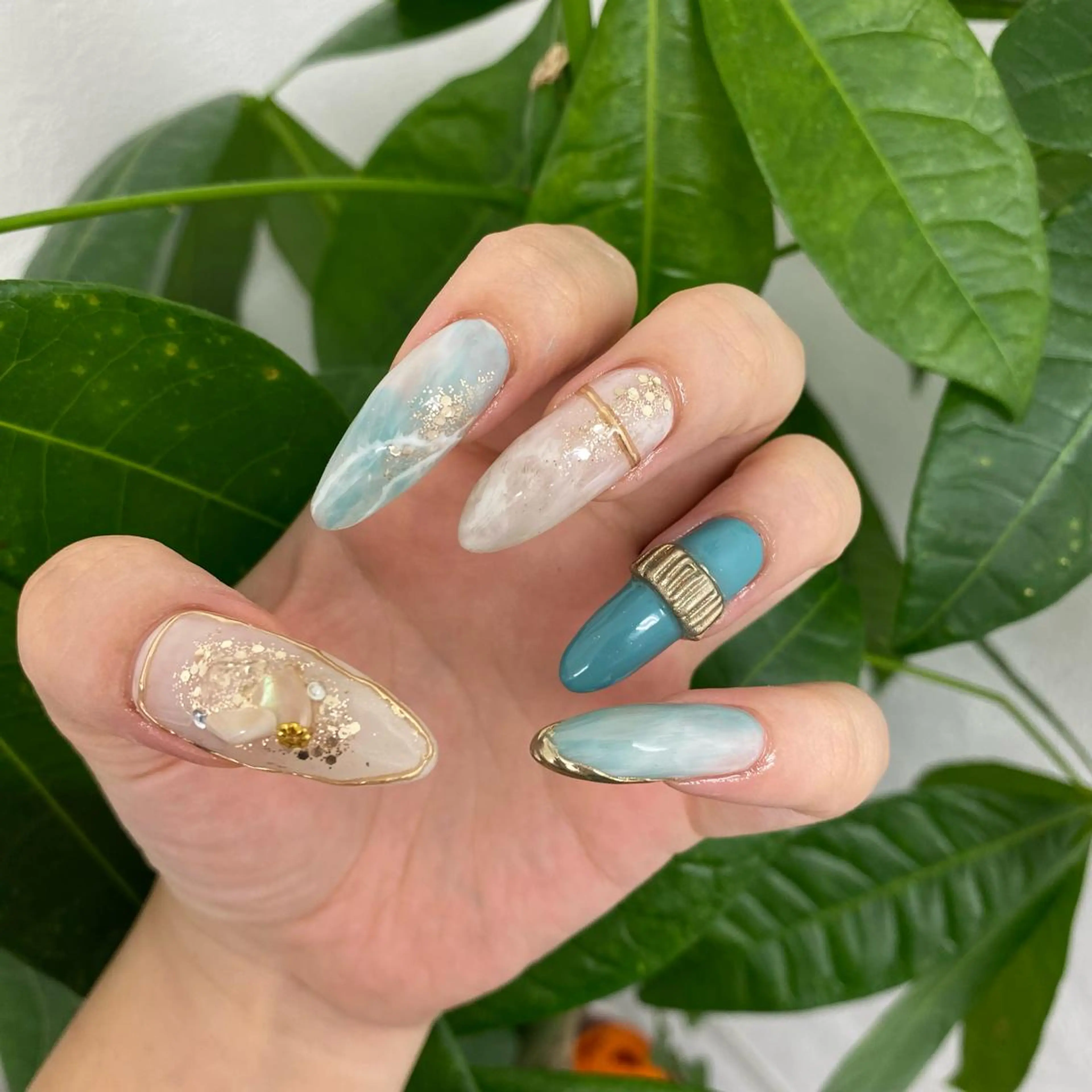 ネイル Nailist Amiのネイルデザイン