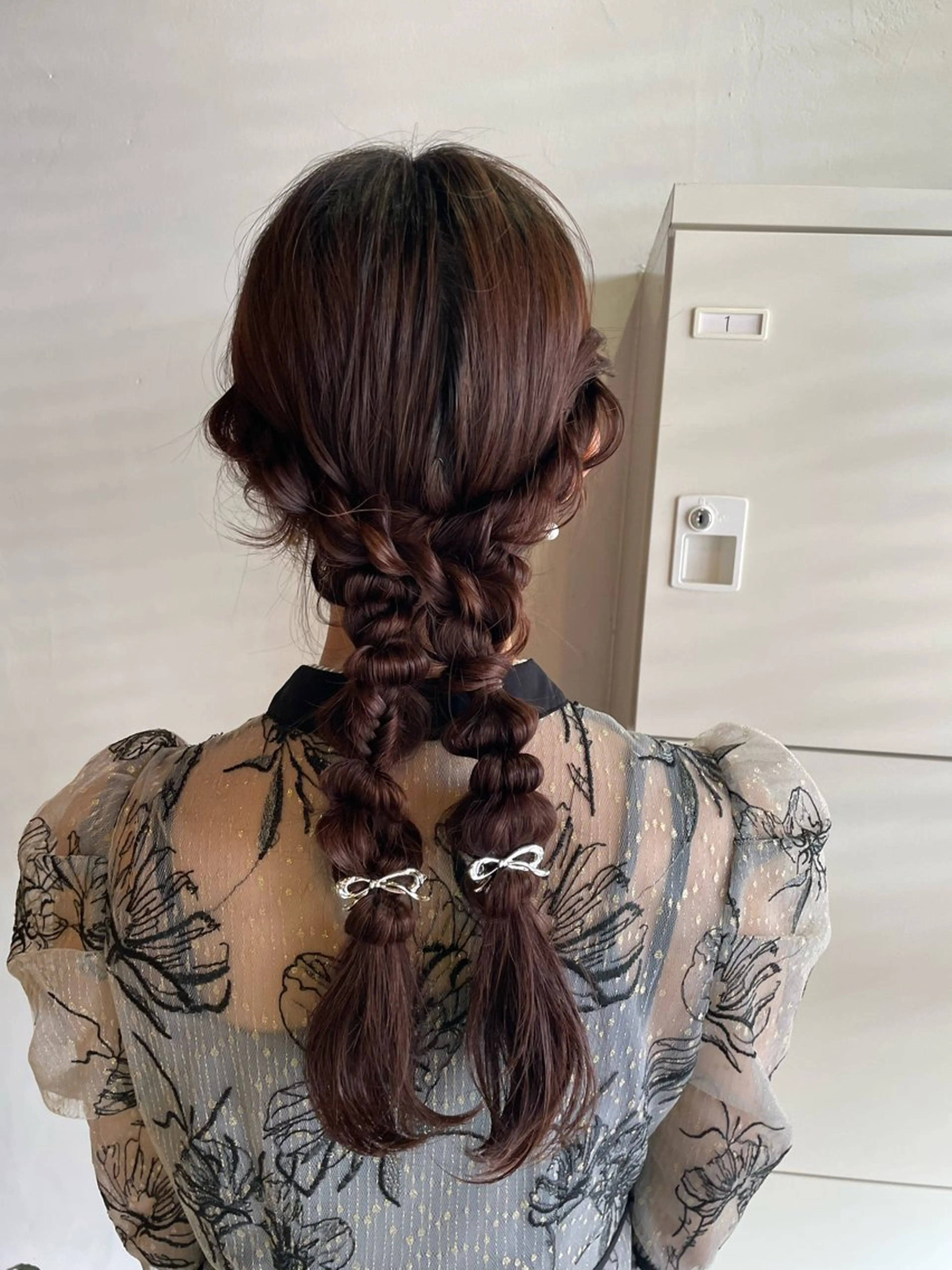 ロング カラー ヘアアレンジ ブラウンカラー ピンクカラー ピンクブラウン ⛲️every 🌼 平子 歩美 ☺︎のヘアスタイル