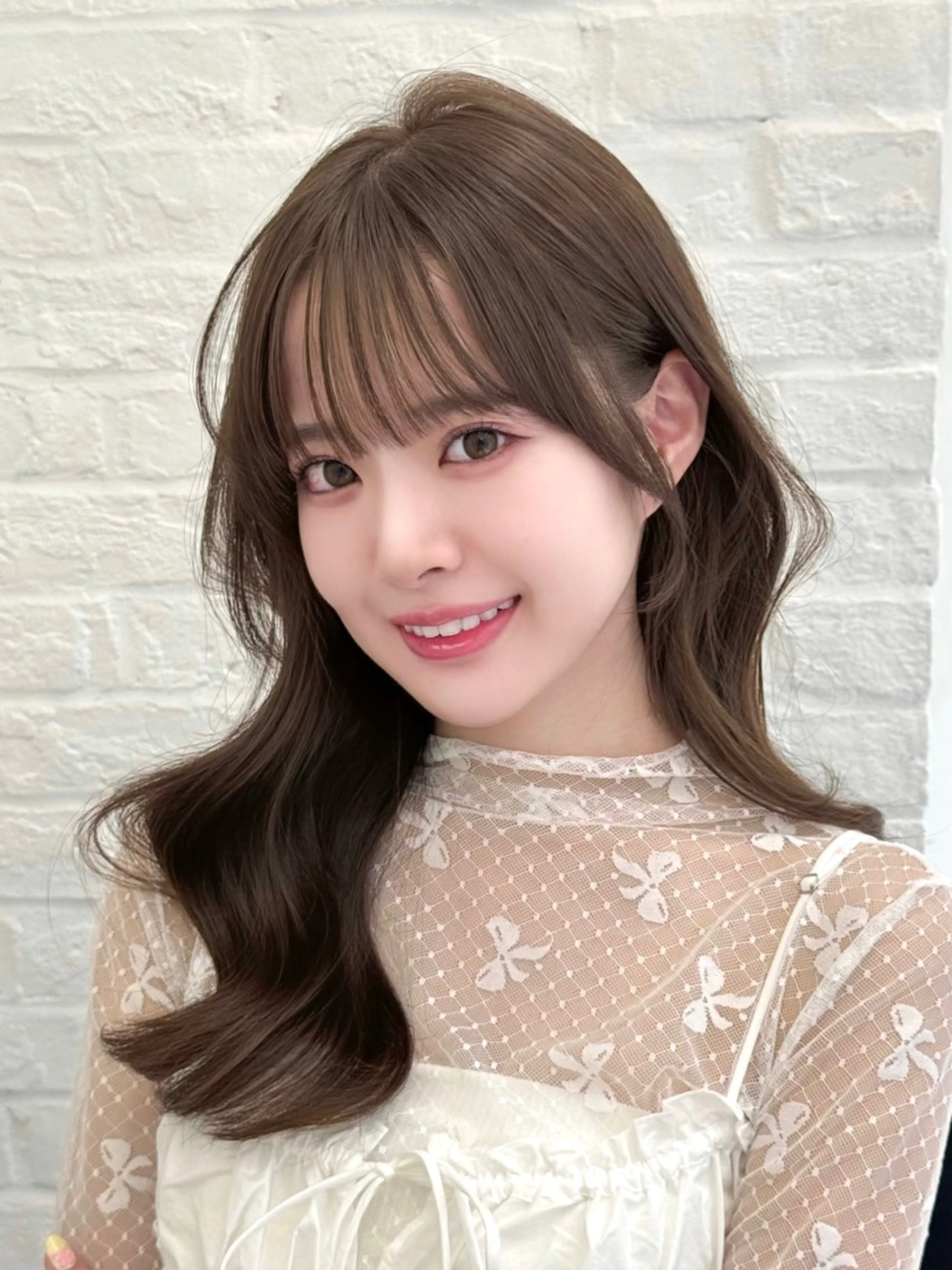 セミロング カット ヘアカラー 映える顔まわり/前髪 特化 💗 ユキマのヘアスタイル