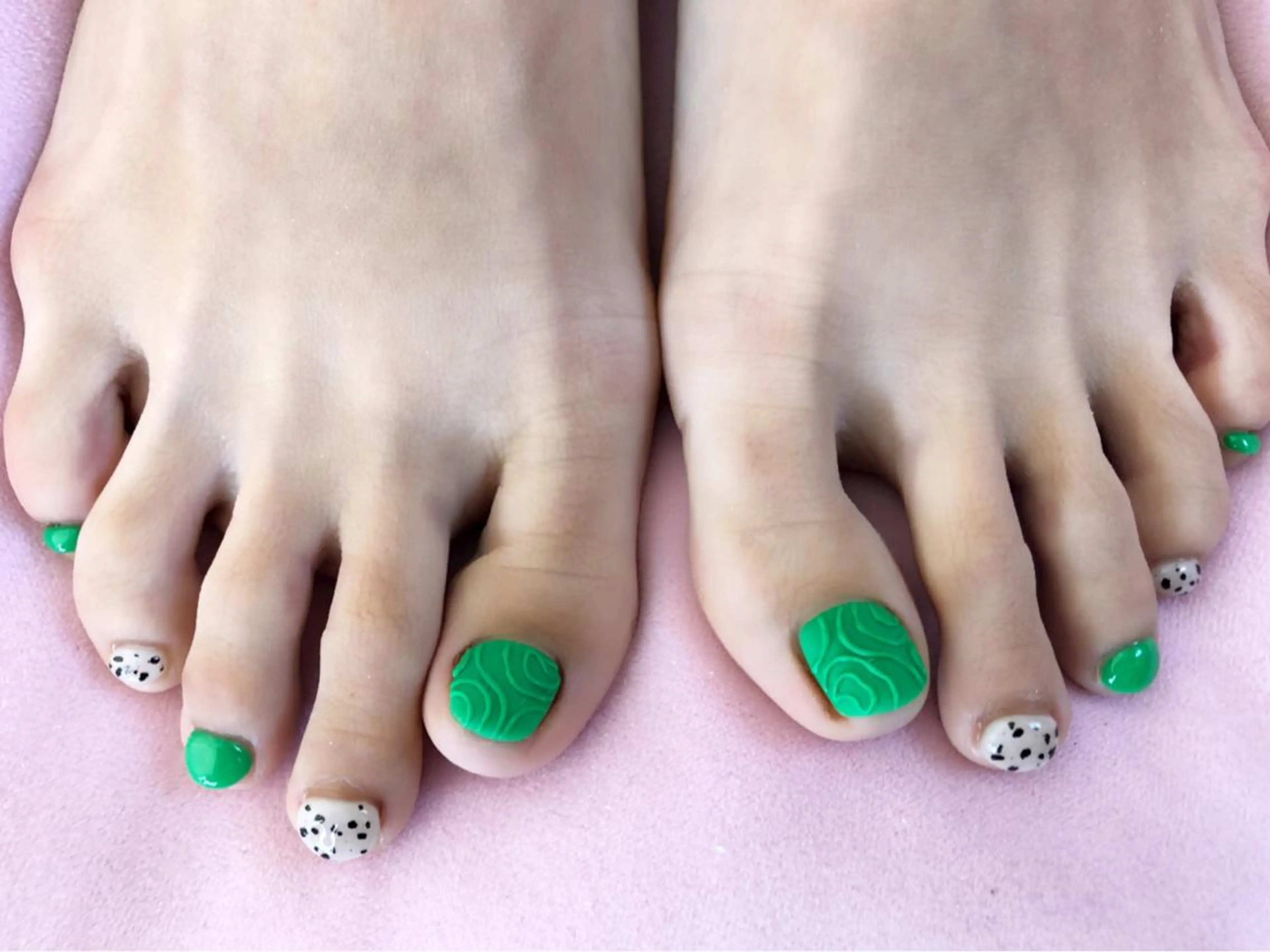 ネイル Lily Nailsのネイルデザイン