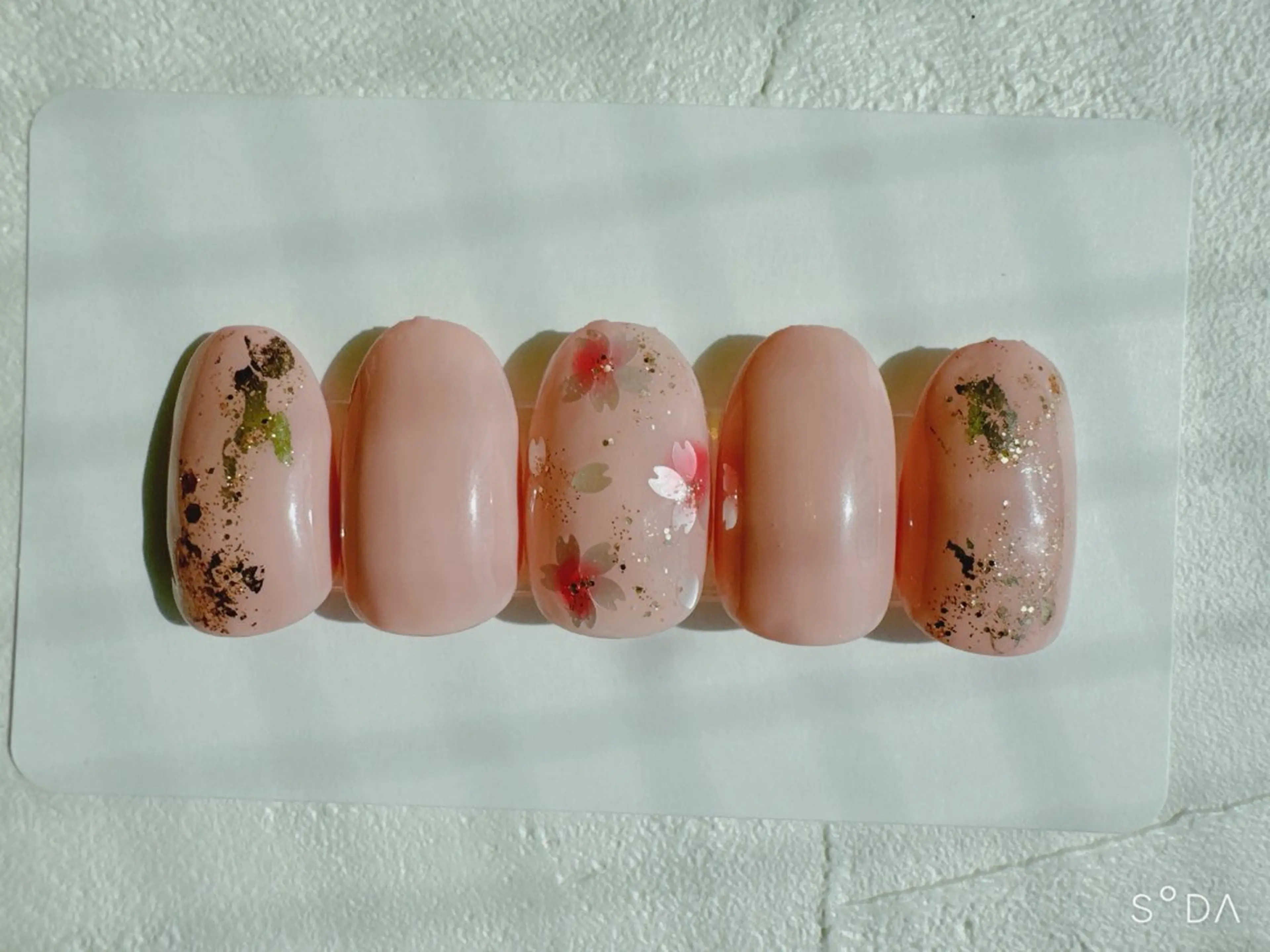 ネイル El  Farha nailのネイルデザイン