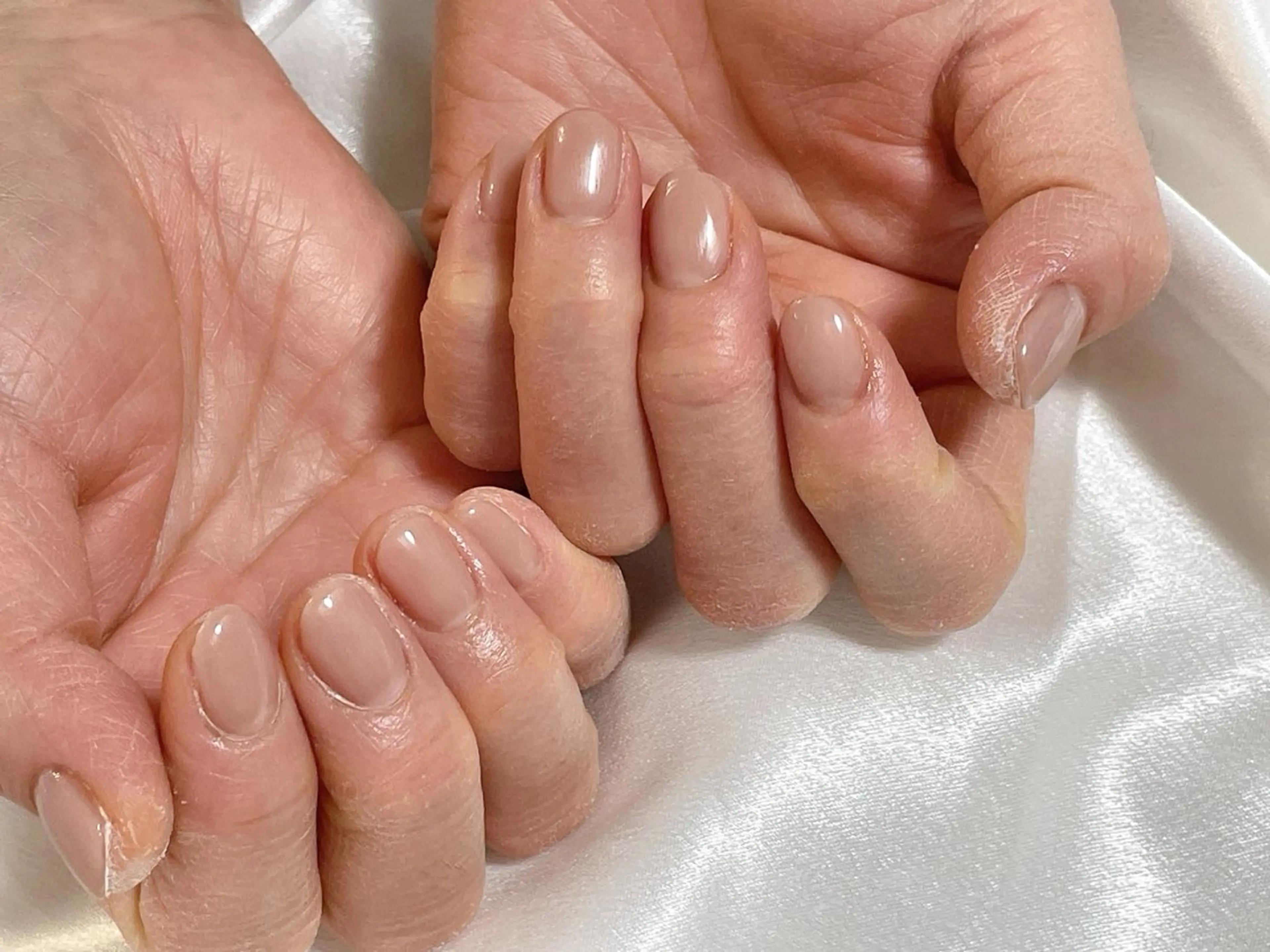 ネイル オーロラネイル 桜ネイル フラワーネイル フットネイル フレンチネイル ハンドネイル mogunail &blowのネイルデザイン