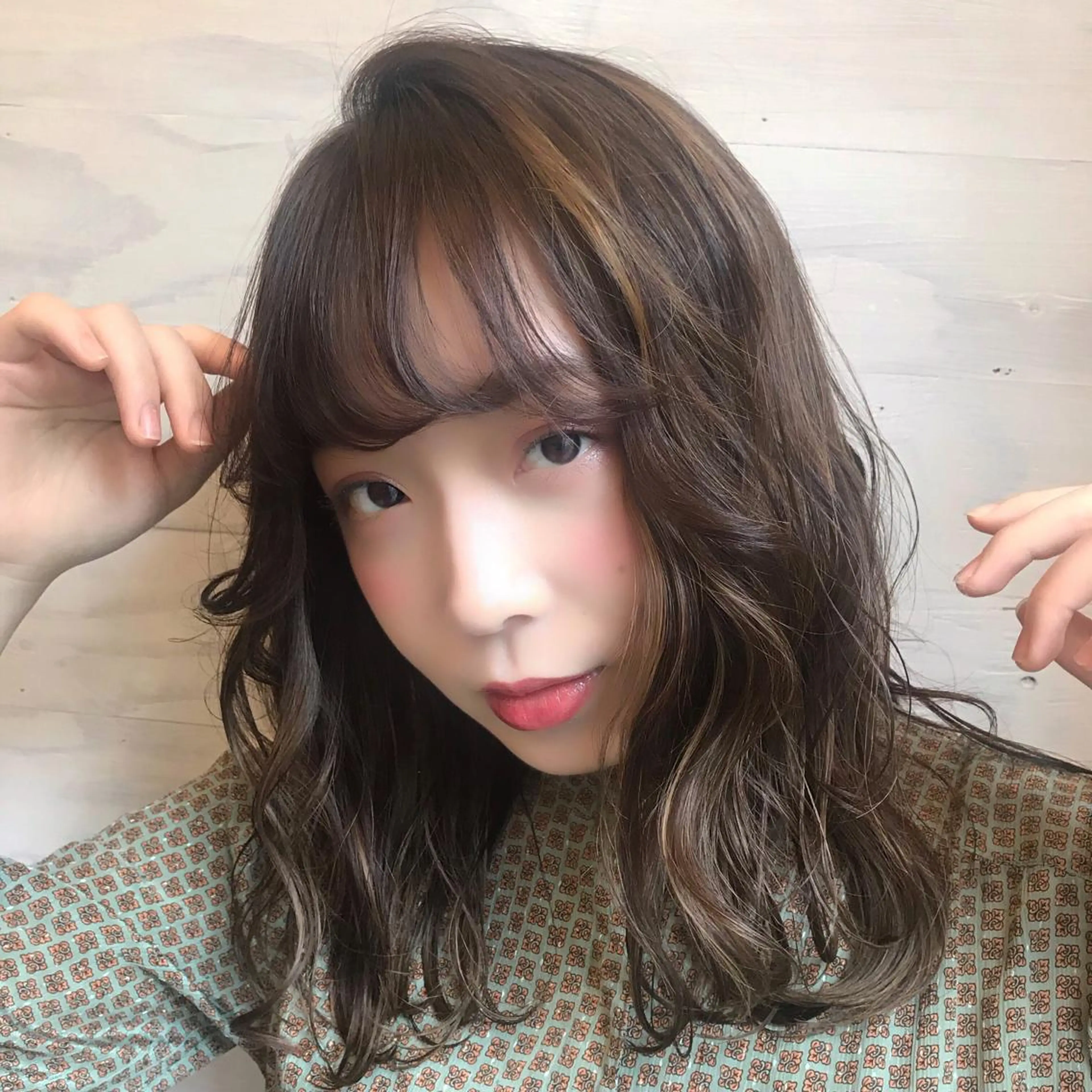 ミディアム 🪭risa 暖色/レイヤー🪭のヘアスタイル