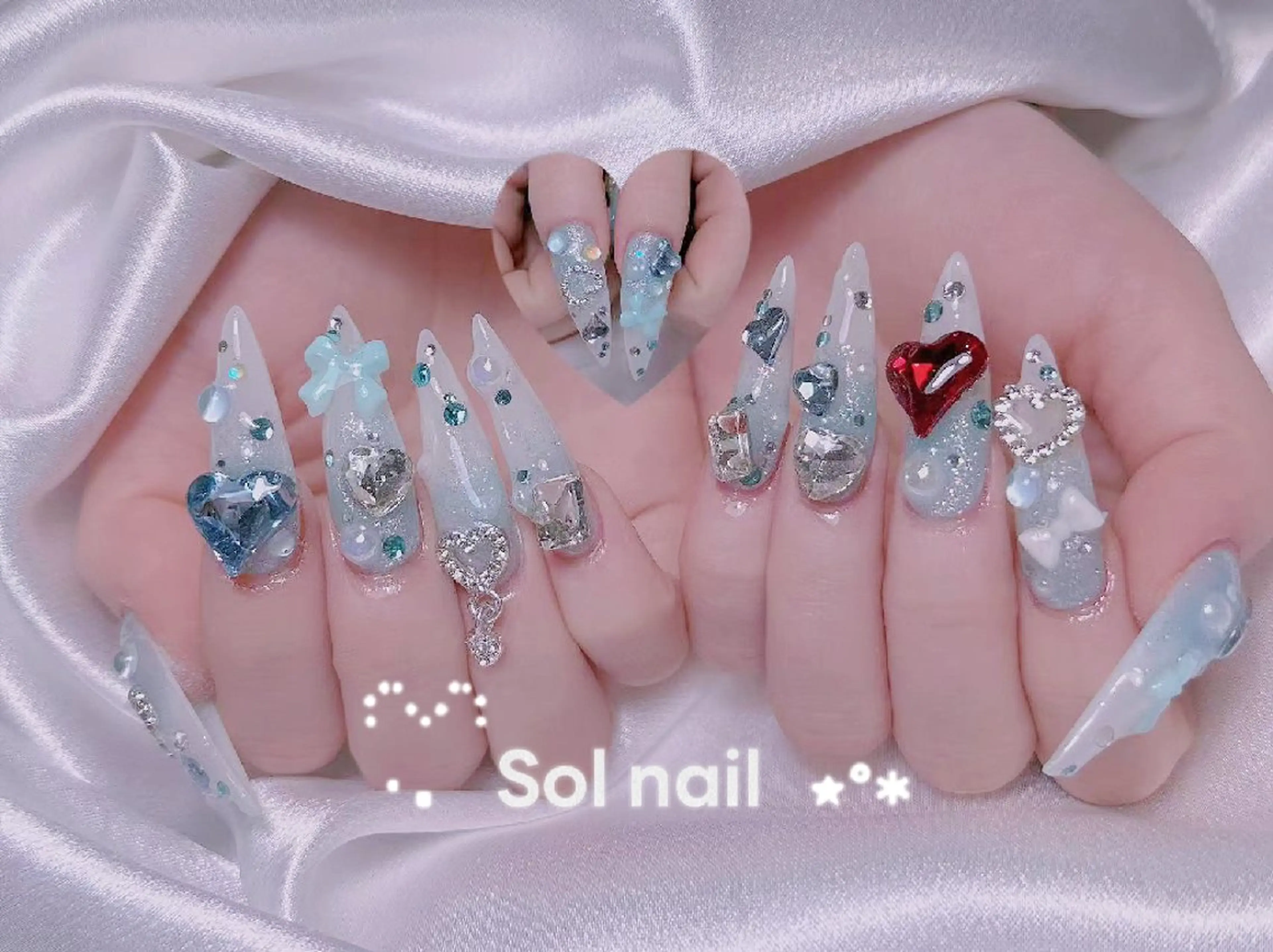 ネイル ハンドネイル ハンドケア Sol Nail ミネのネイルデザイン