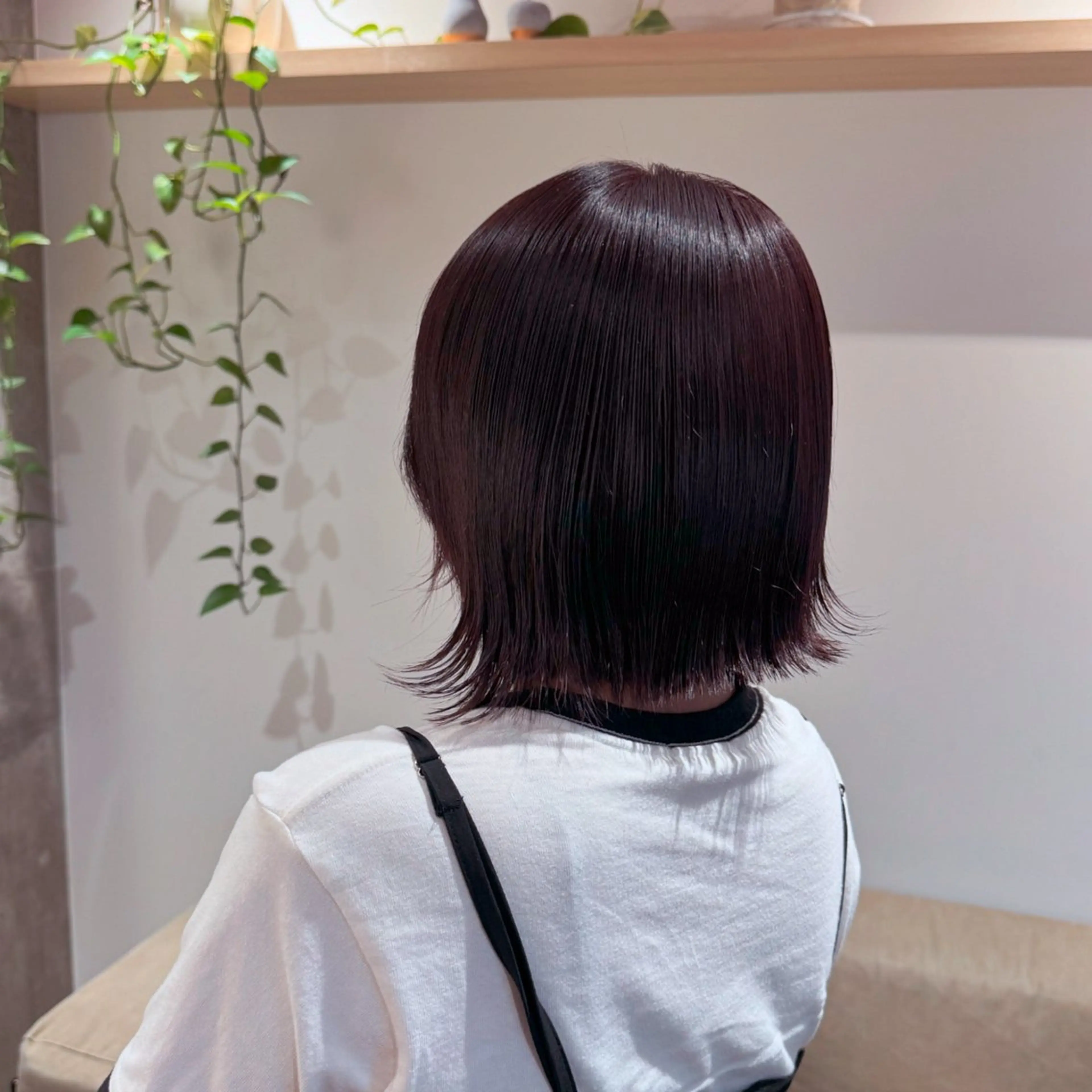 ミディアム ハガ コトコのヘアスタイル