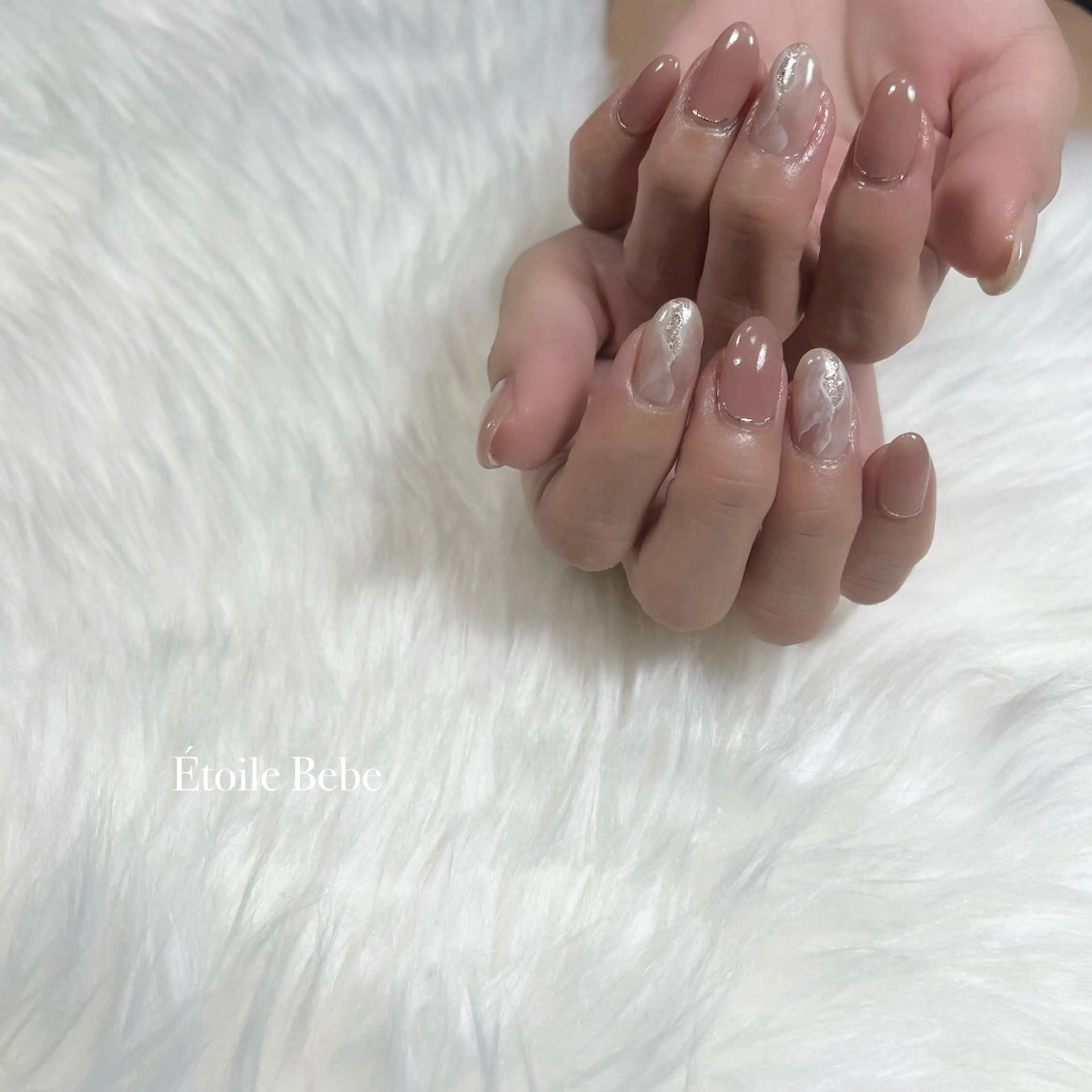 ネイル ブラウン ニュアンスネイル ハンドネイル Étoile Bebeのエステ・リラクイメージ