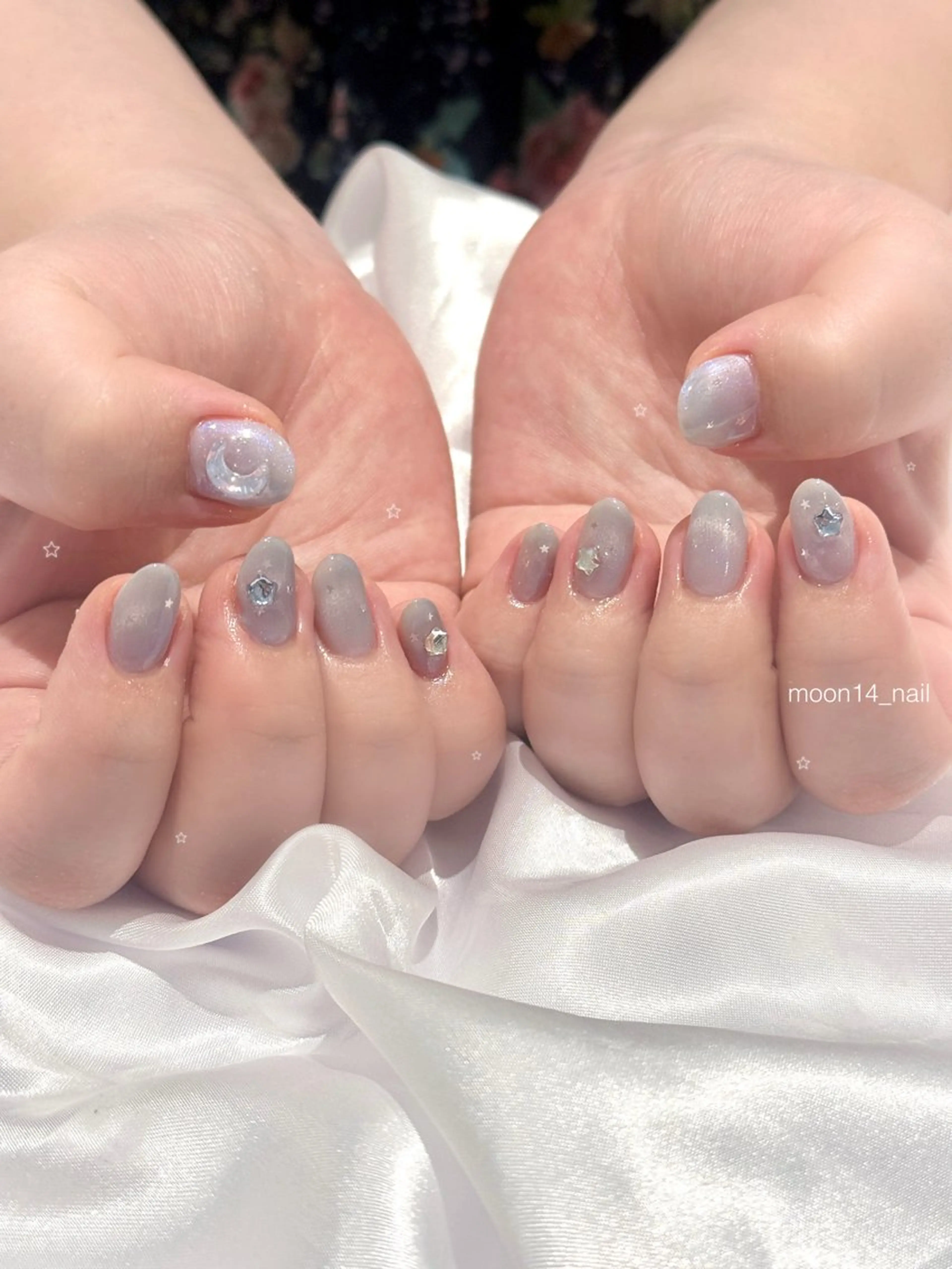 ネイル ブルー ジェルネイル 水色 マグネットネイル パラジェル natsuki 💫のネイルデザイン
