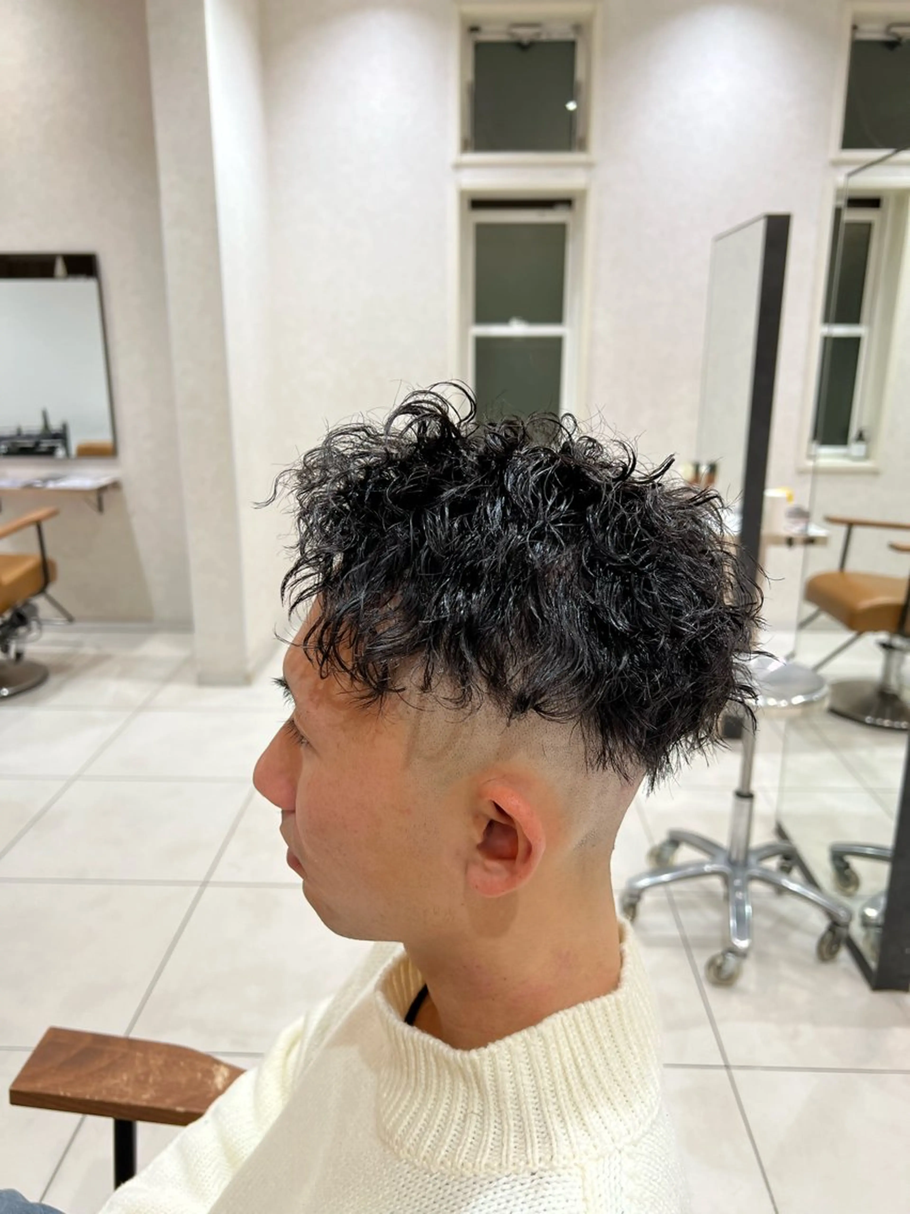 メンズ メンズパーマ メンズツイストパーマ ツイストパーマ メンズ特化フェザー パーマ🚗タケシのヘアスタイル