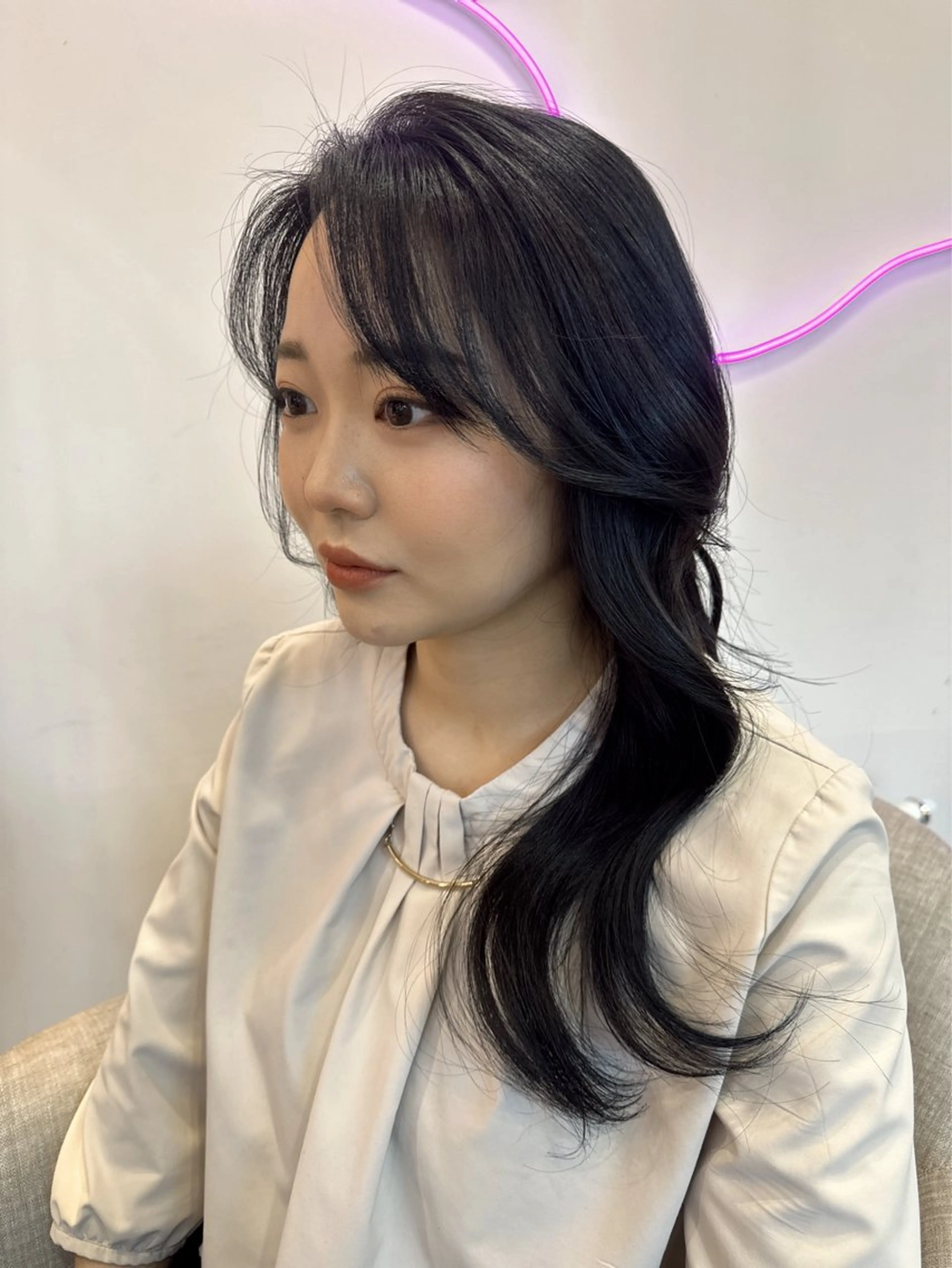 ロング 顔周りカット カット 艶カラー✨レイヤー 𝐚𝐲𝐚𝐤𝐚のヘアスタイル