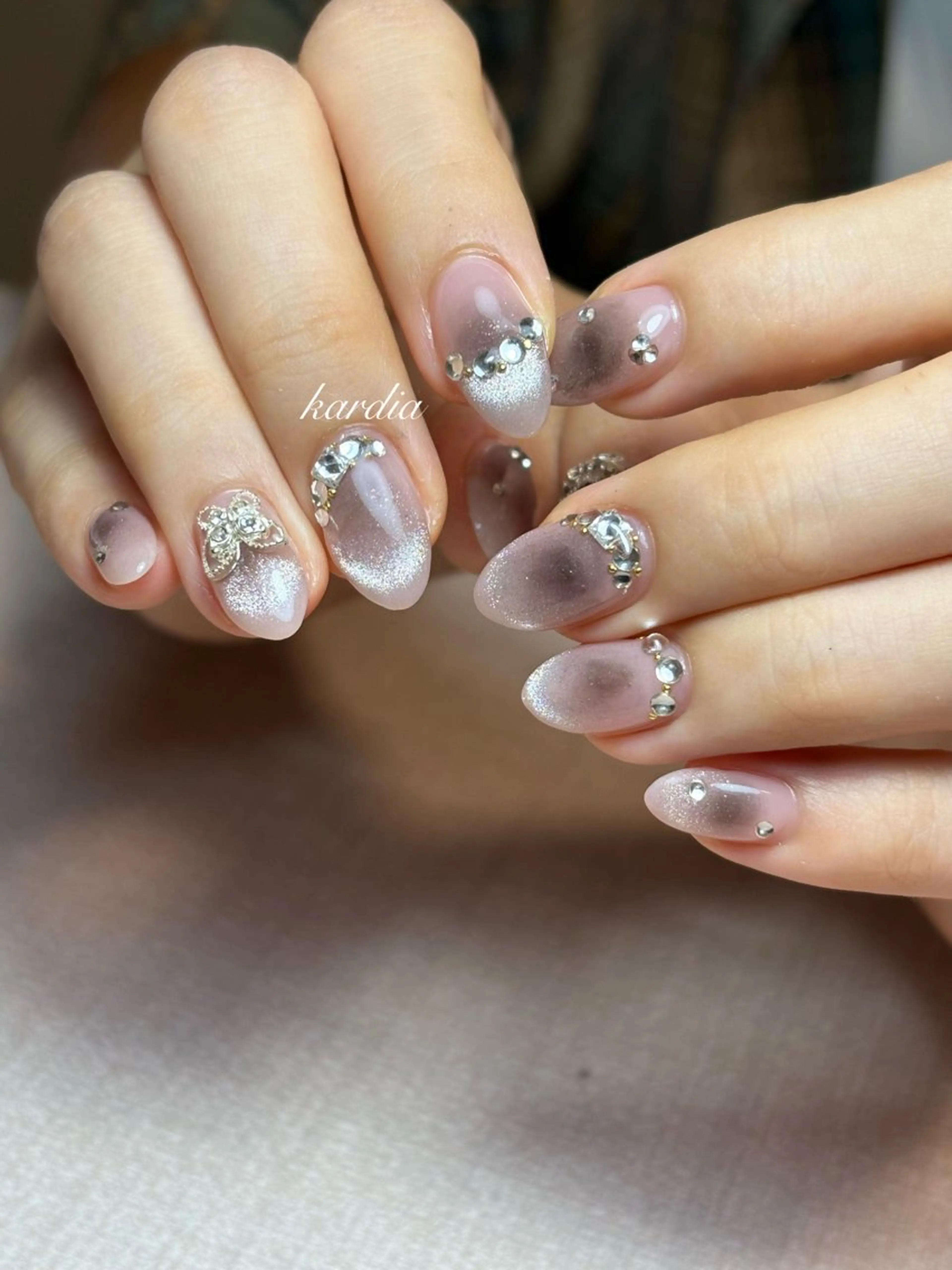 ネイル καρδιά -ｶﾙﾃﾞｨｱ-のネイルデザイン