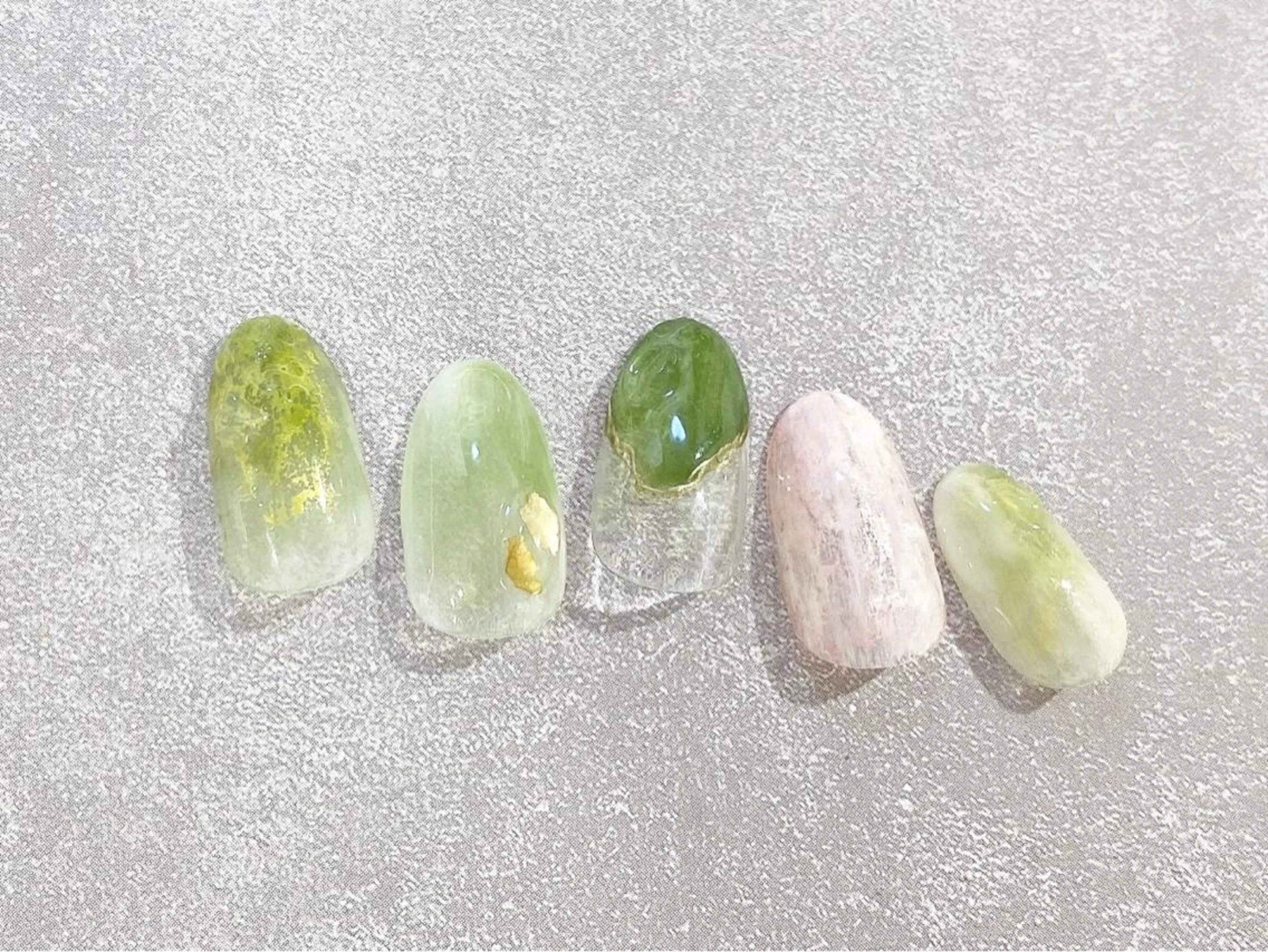 ネイル ニュアンスネイル ぷっくりネイル 春ネイル ハンドネイル フジタ エリカのネイルデザイン