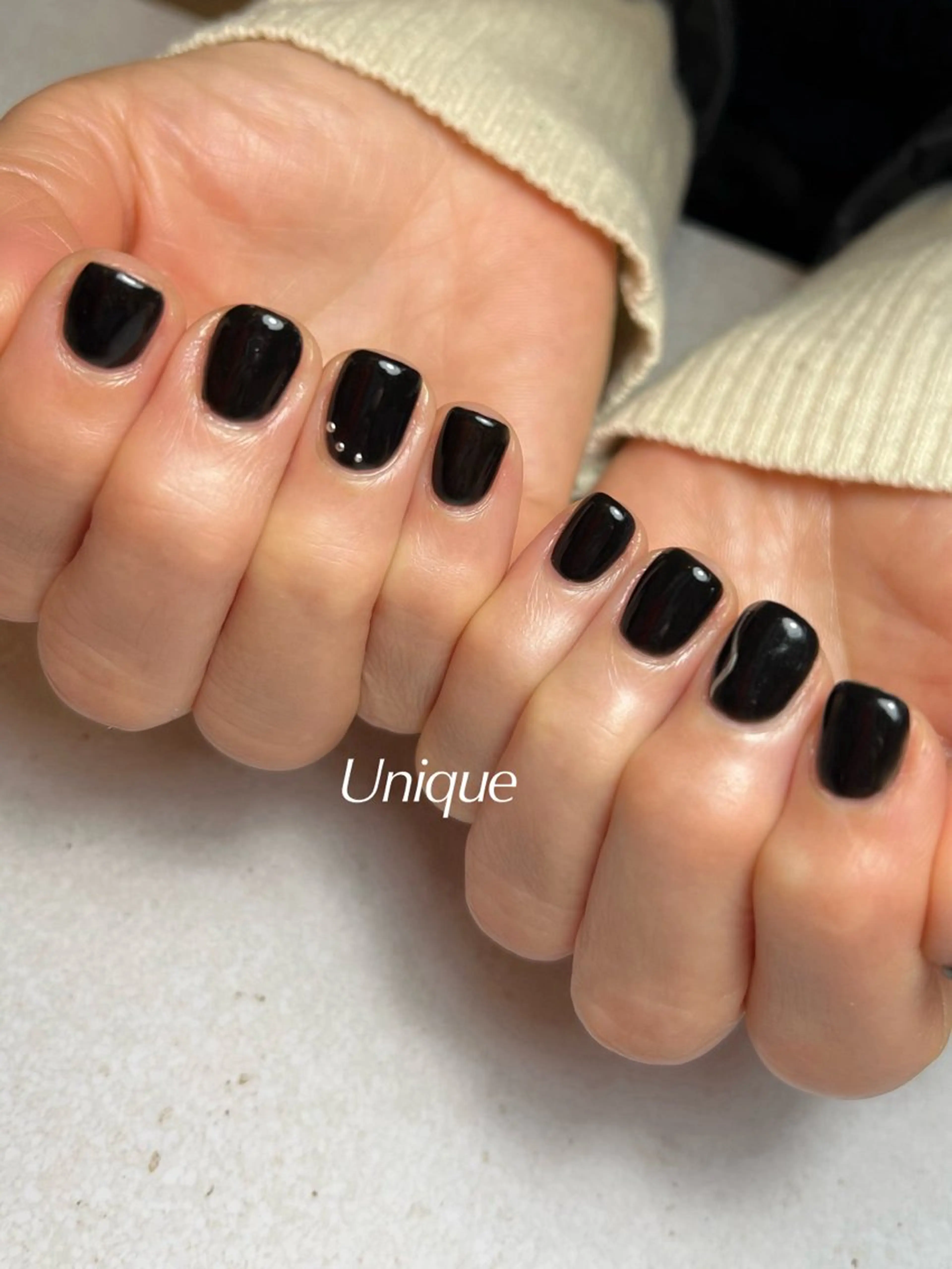 ネイル ハンドネイル Unique 【ユニーク】のネイルデザイン