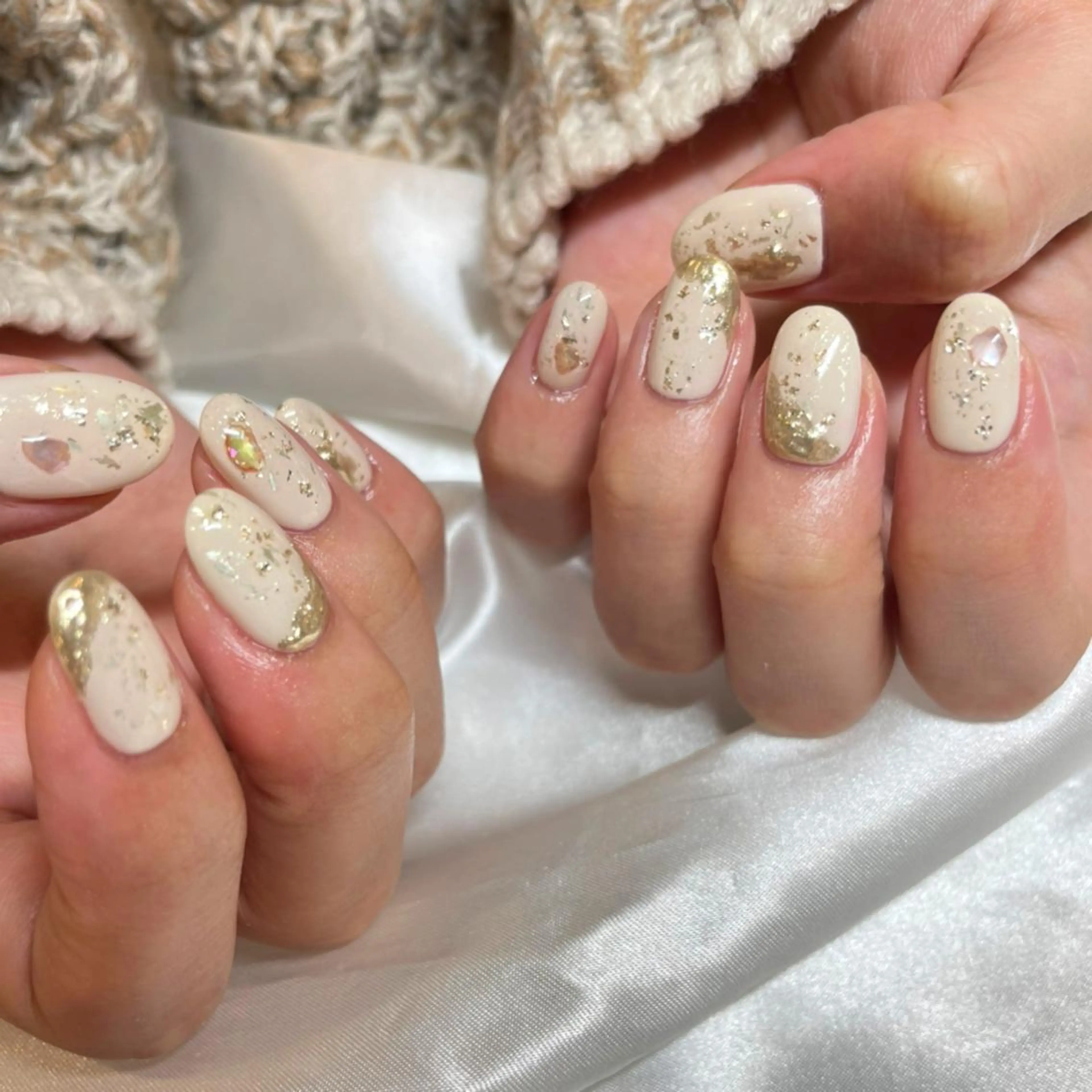 ミディアム ネイル ニュアンスネイル 金子 彩海のネイルデザイン