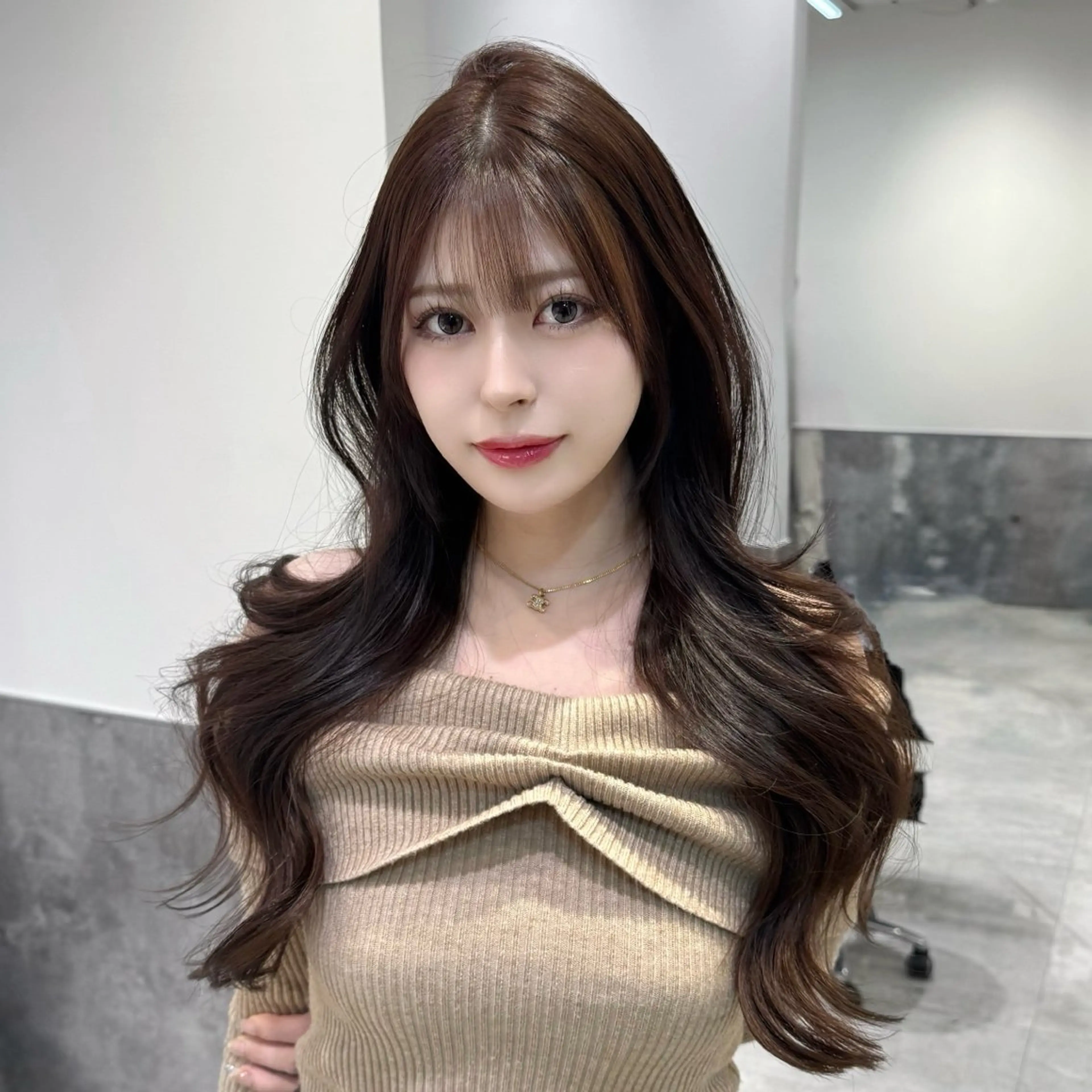 ロング カラー 顔周りカット レイヤーカット 小顔カット カット ヘアカラー トリートメント GO TODAY 原宿Verno店所属・韓国系支持率No.1 レイヤー特化/きょうのヘアスタイル