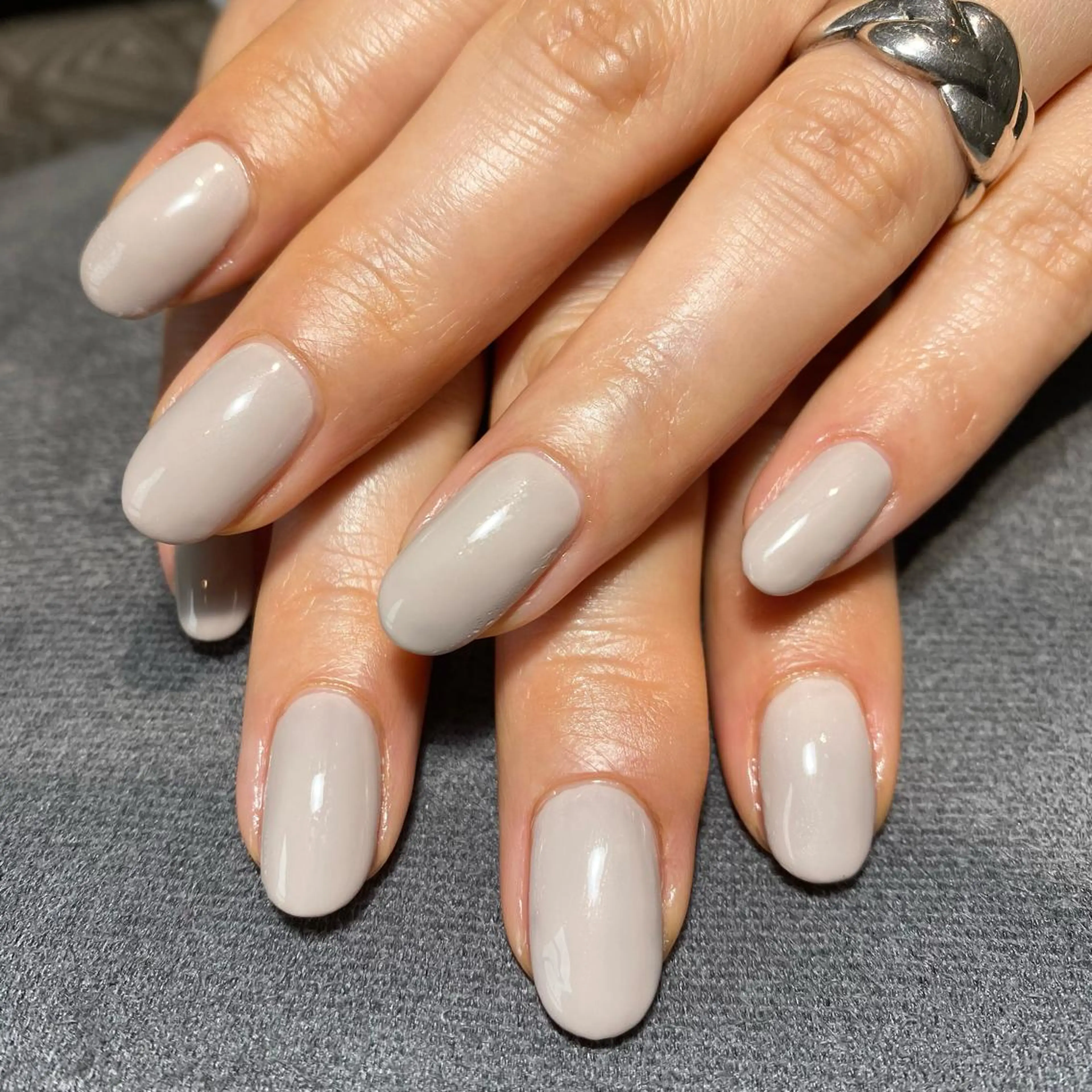 ネイル Flore (フロール)の眉毛・アイブロウイメージ