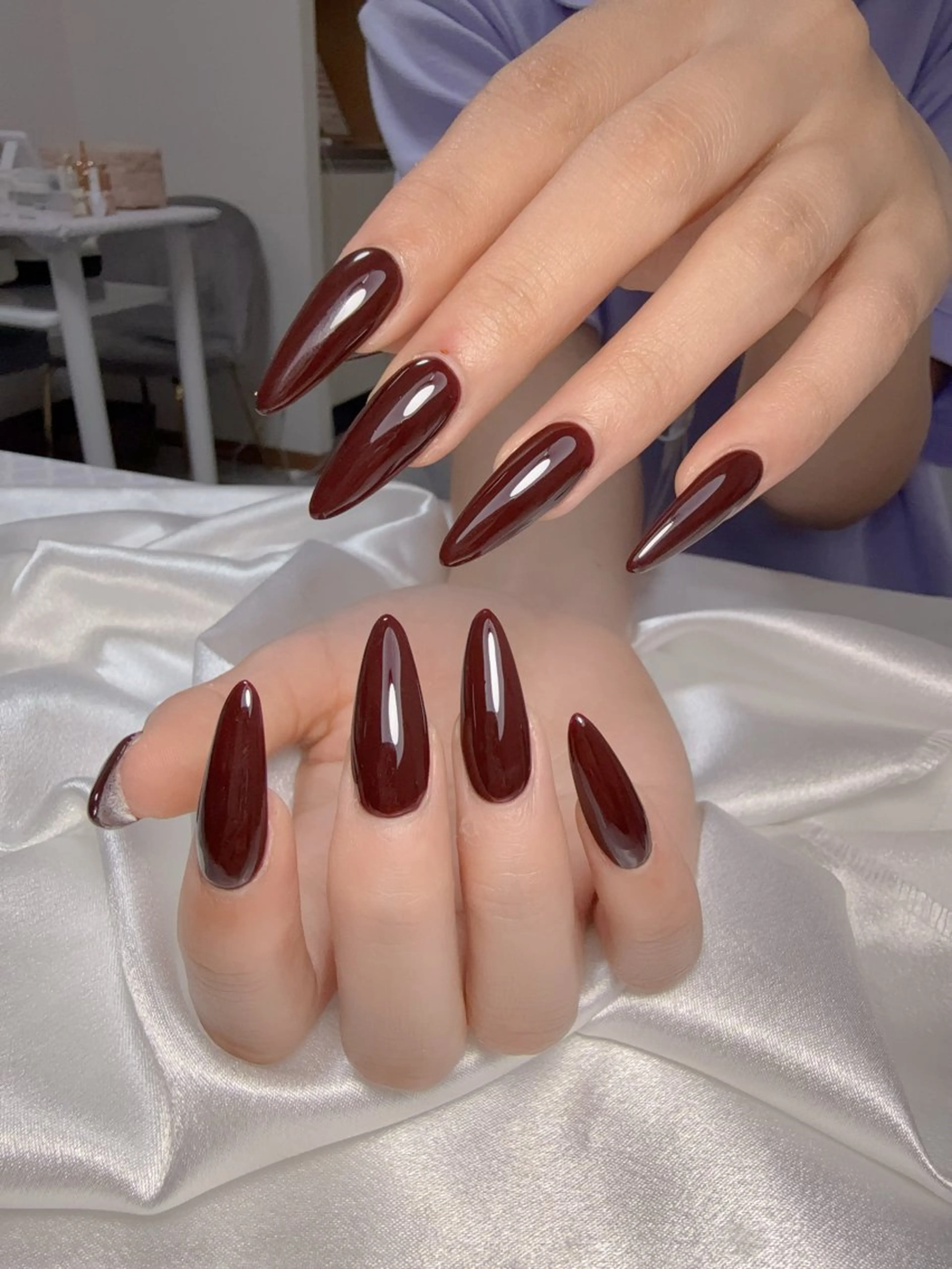 ネイル ハンドネイル Lyly リーリーのネイルデザイン