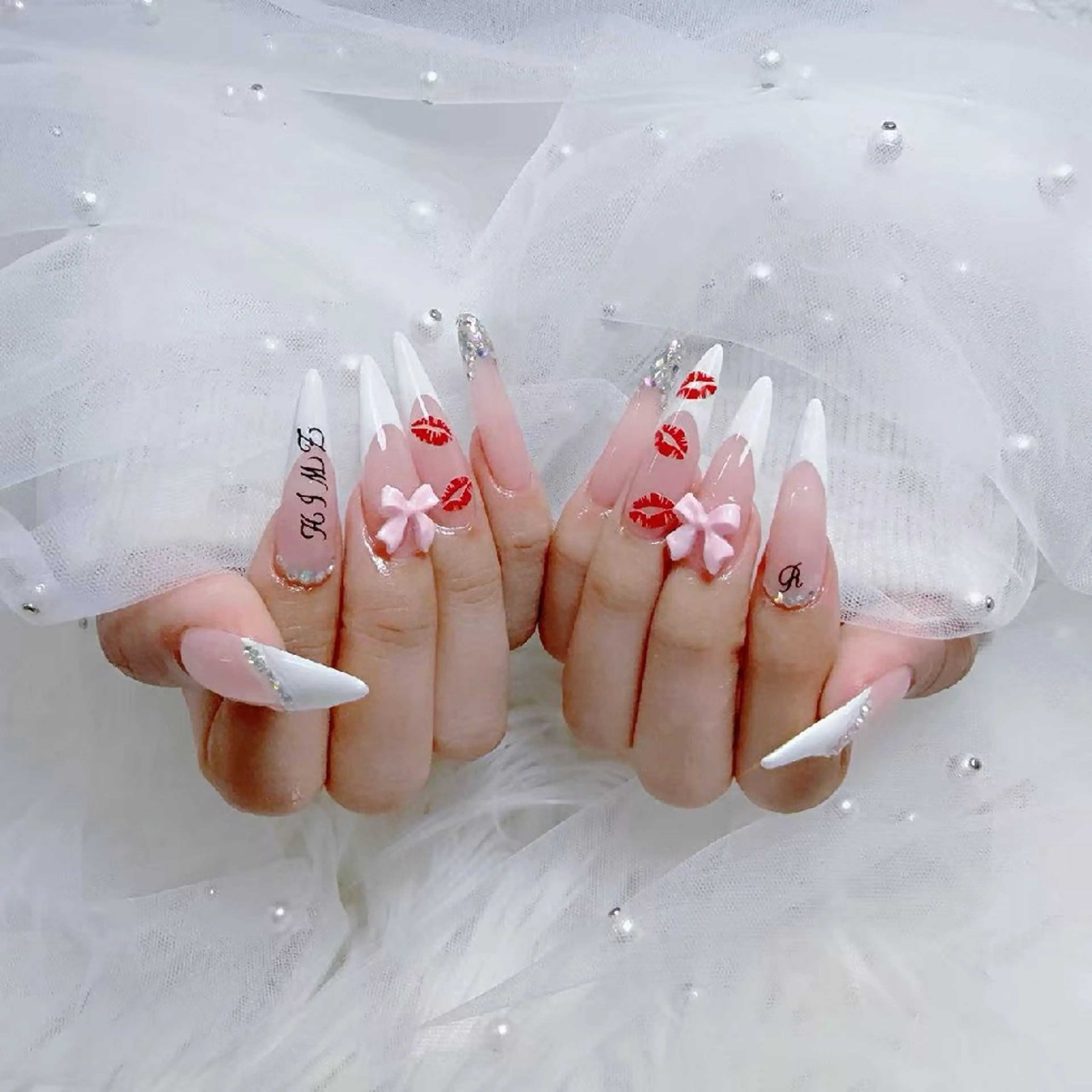 ネイル ENsalon AKIRAのネイルデザイン